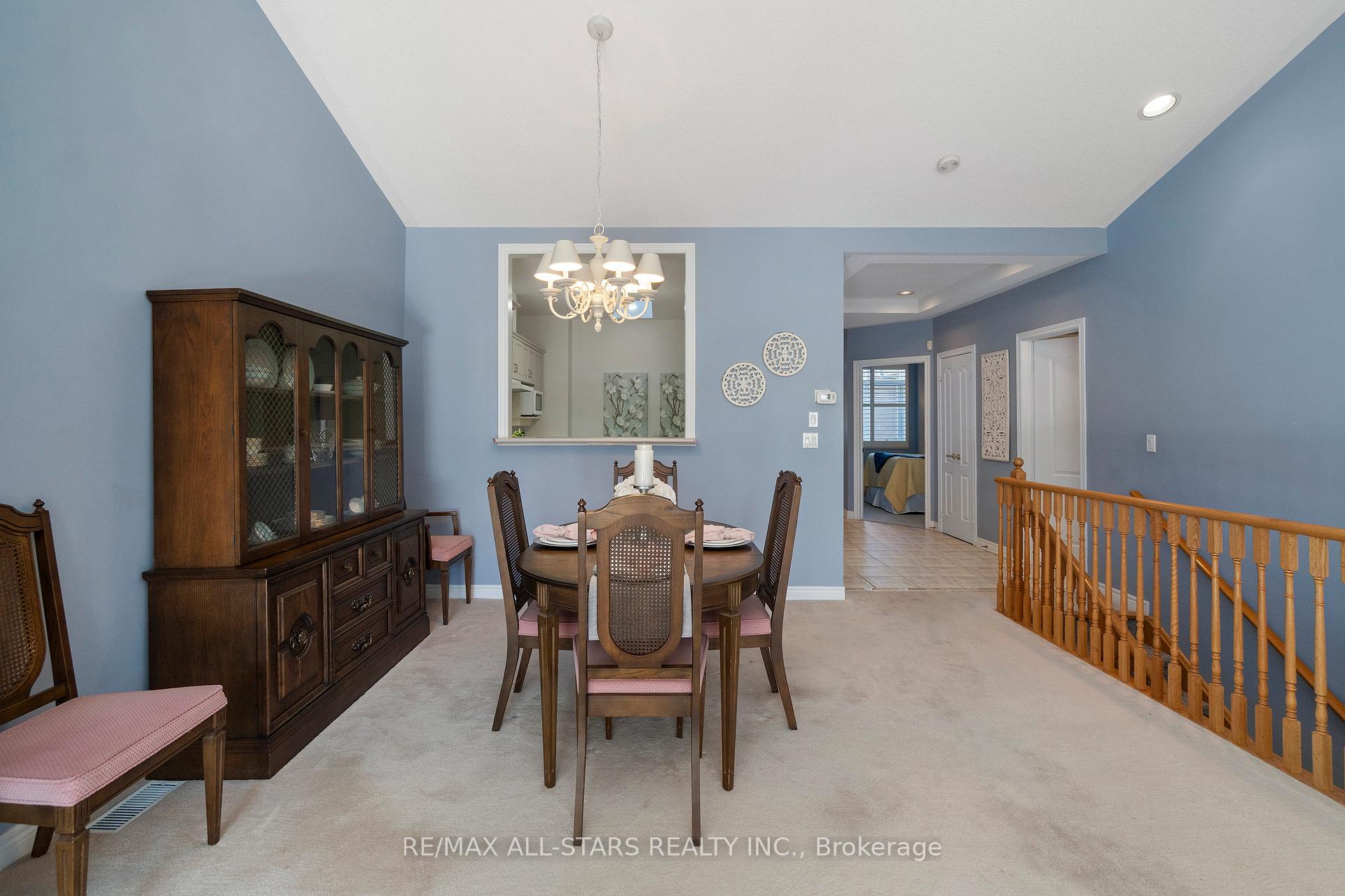 Photo 10 of 81 Celebrity Greens Way, Markham, Greensborough — HOMEH