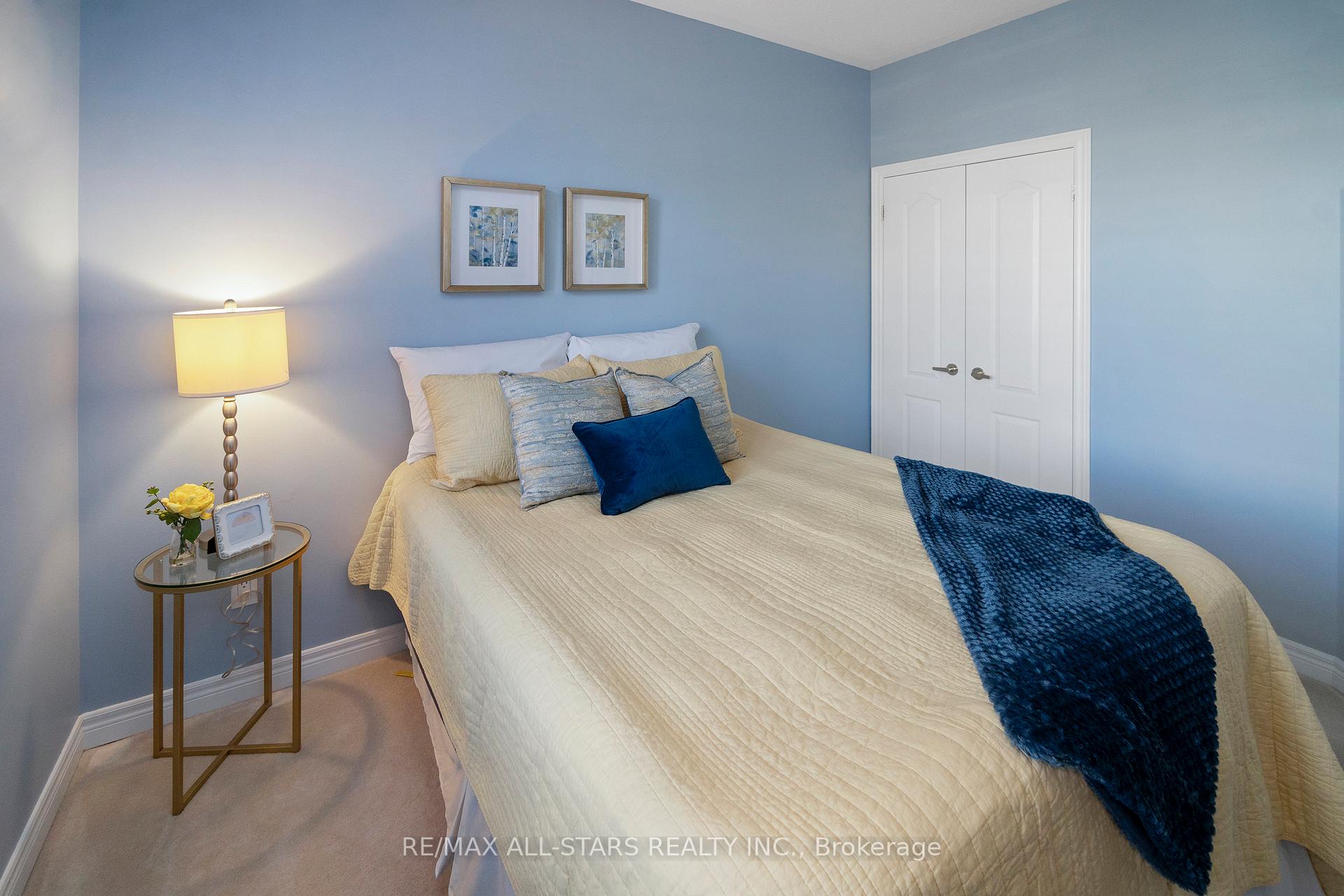 Photo 19 of 81 Celebrity Greens Way, Markham, Greensborough — HOMEH
