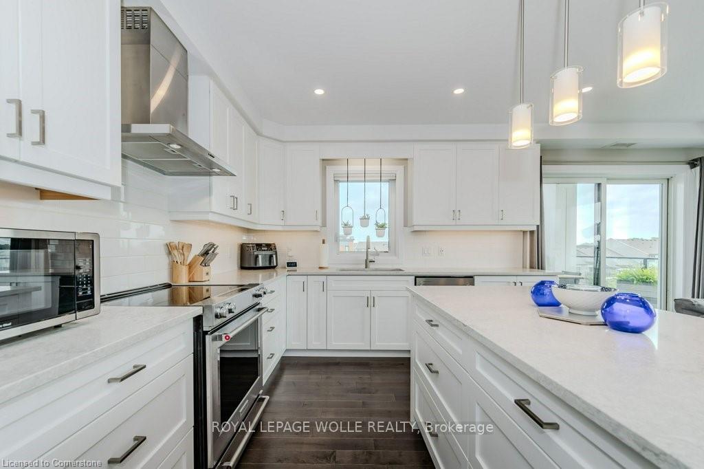 Photo 8 of Unit 307, 249 Grey Silo Road, Waterloo — HOMEH