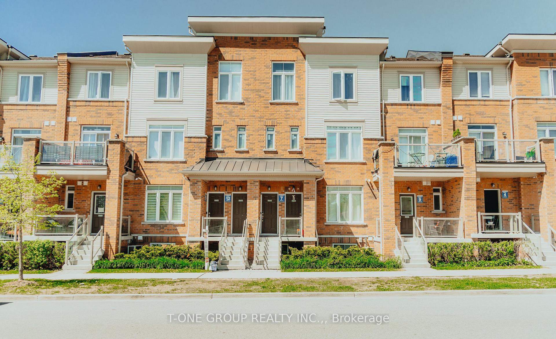Front of Unit 7, 2728 William Jackson Drive