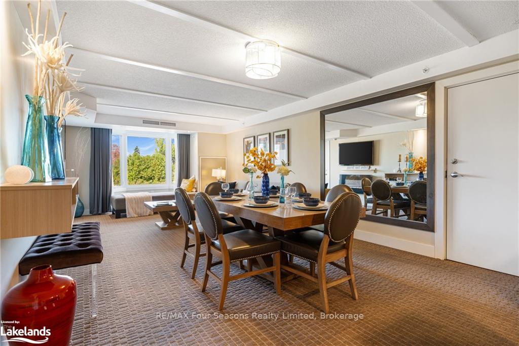 Front of Unit 3108-3110, 9 Harbour Street