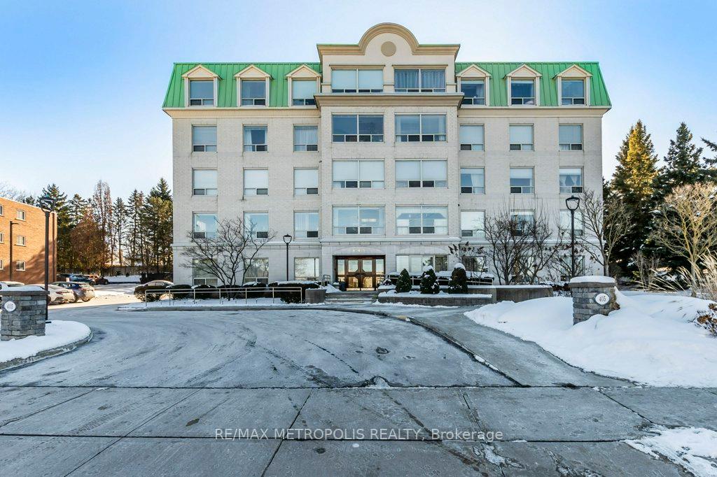 Front of Unit 204, 405 Erb Street W