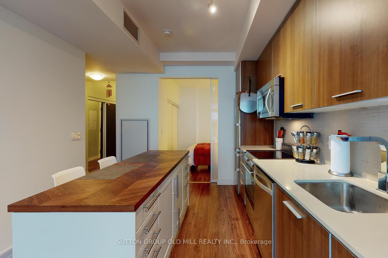 Photo 6 of Unit 511, 105 George Street, Toronto, Moss Park — HOMEH
