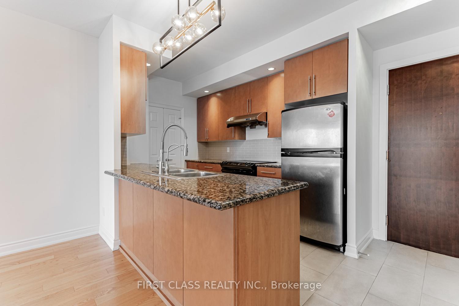 Photo 5 of Unit 1685, 23 Cox Boulevard, Markham, Unionville — HOMEH