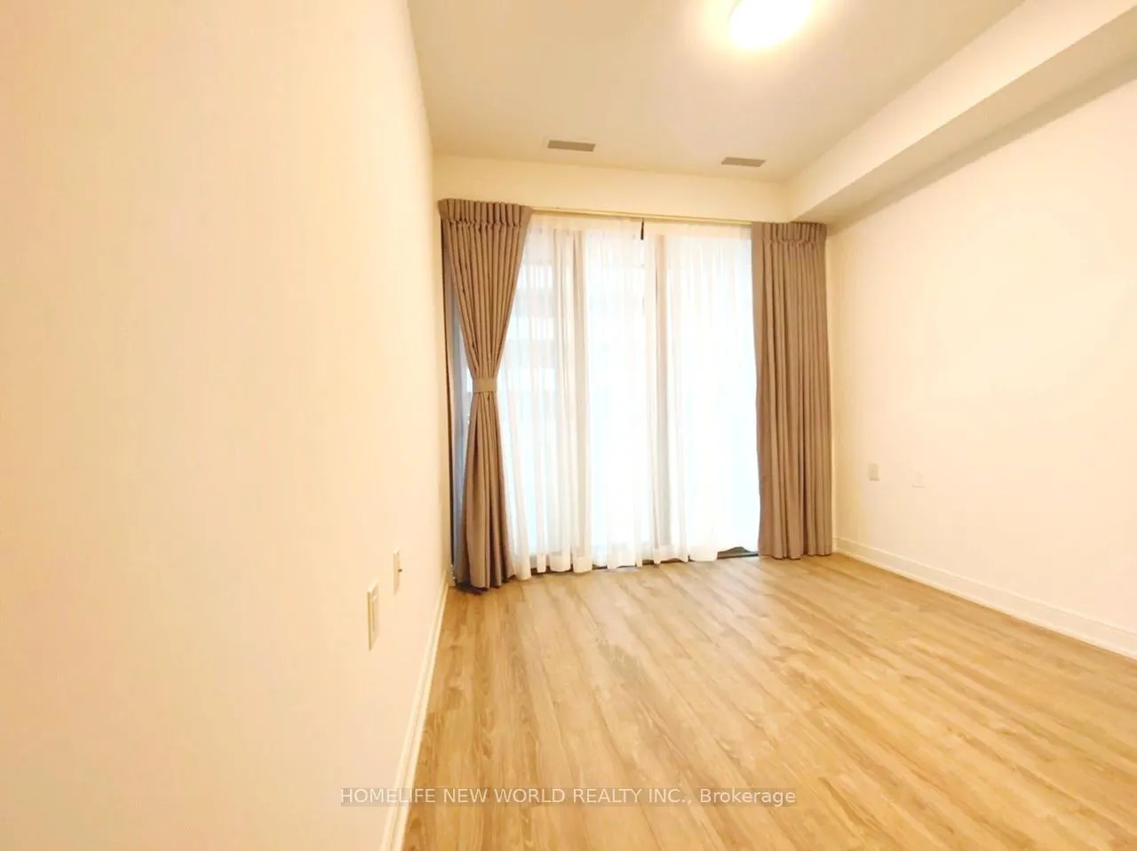Photo 9 of Unit 905, 50 Charles Street E, Toronto, Church-Yonge Corridor — HOMEH