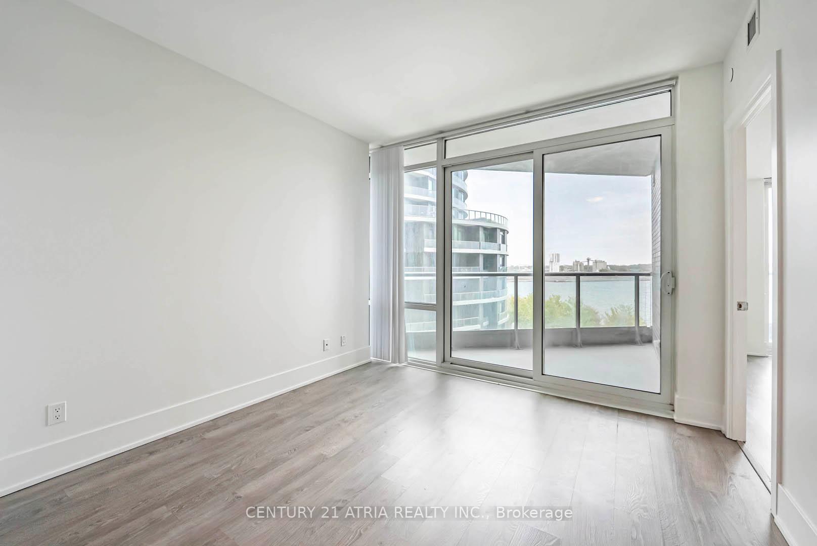 Photo 6 of Unit 505, 1 Edgewater Drive, Toronto, Waterfront Communities — HOMEH