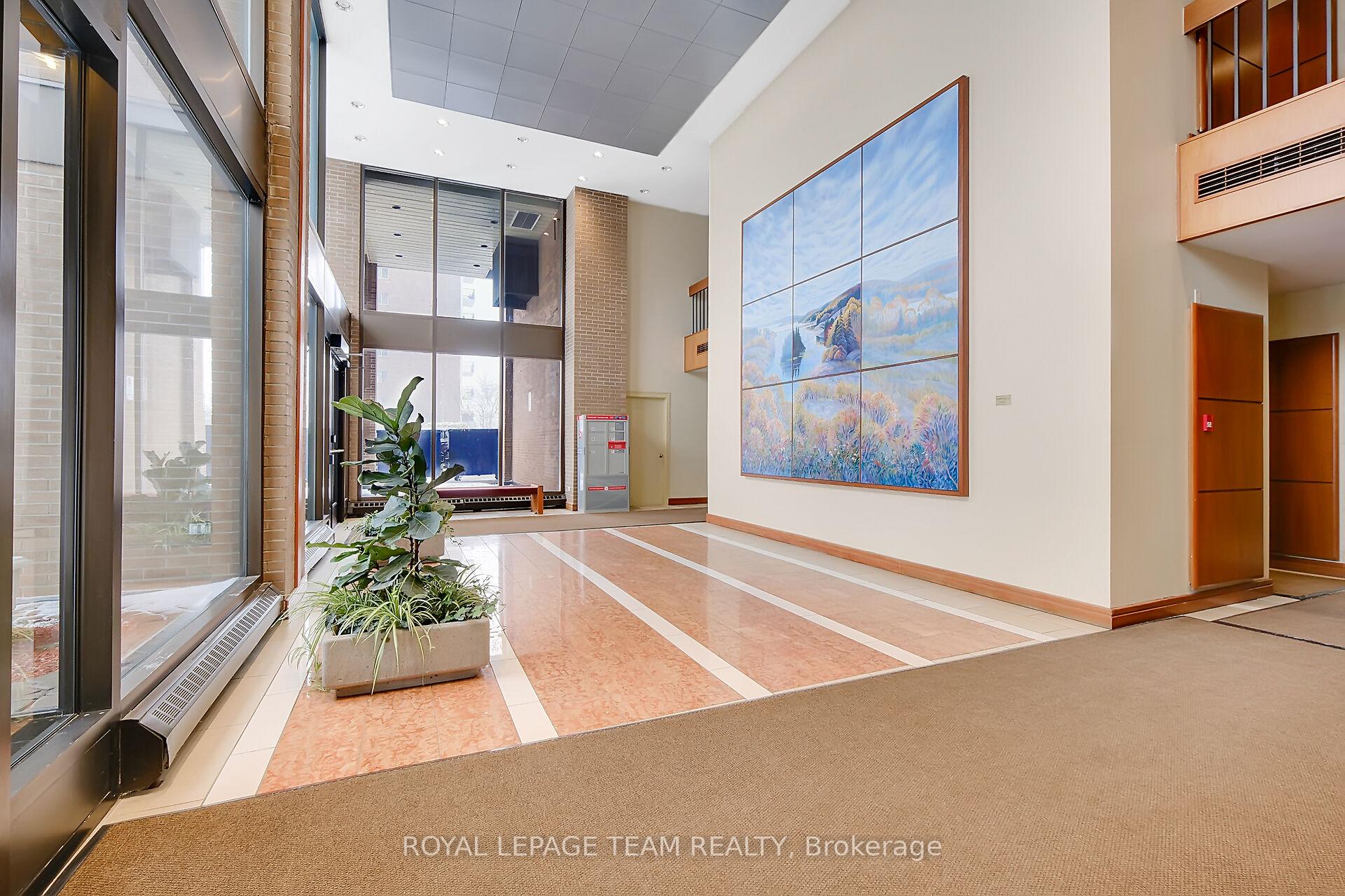 Photo 3 of Unit 1501, 505 St Laurent Boulevard, Ottawa, Viscount Alexander Park — HOMEH