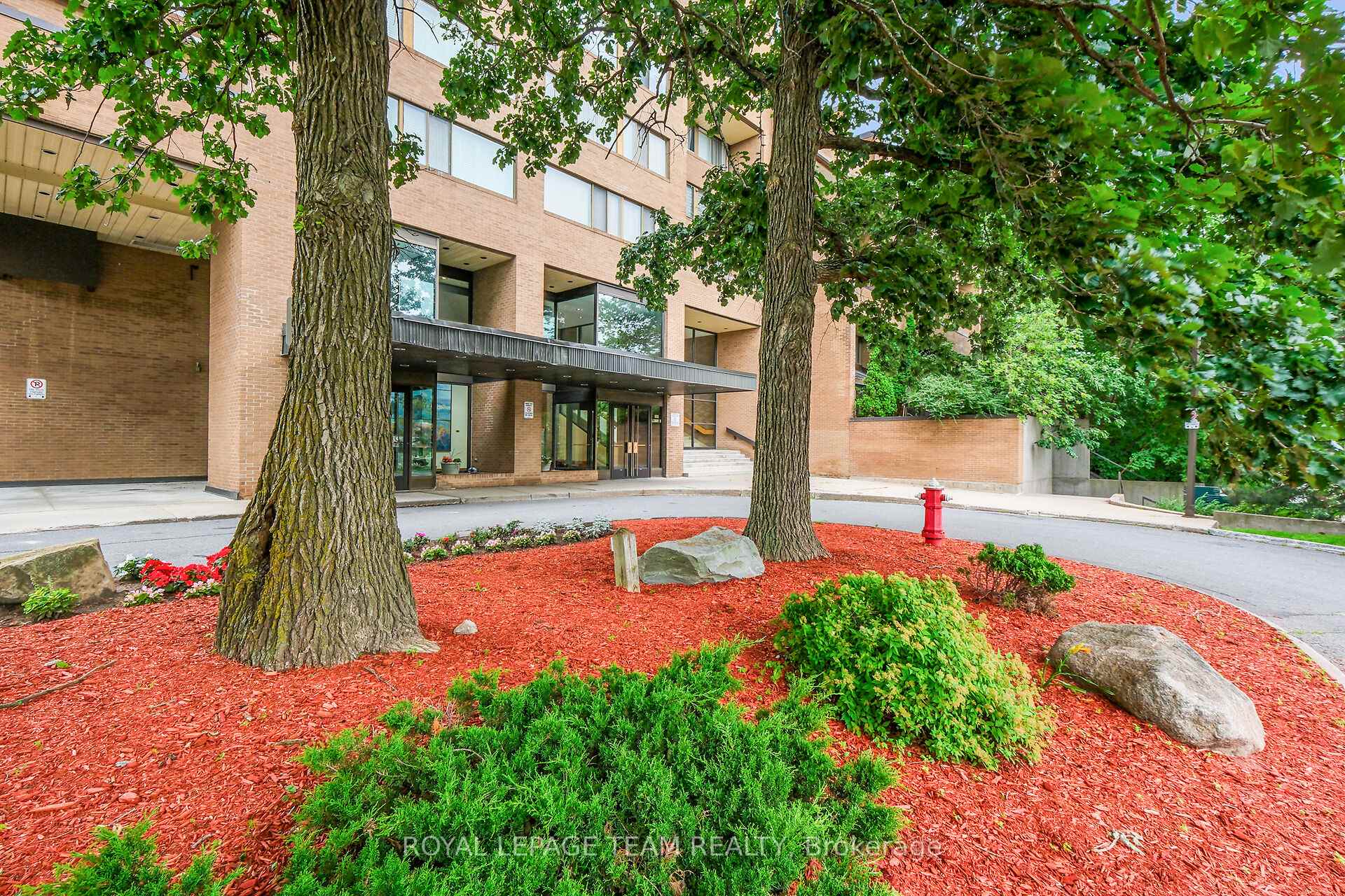 Photo 5 of Unit 1501, 505 St Laurent Boulevard, Ottawa, Viscount Alexander Park — HOMEH