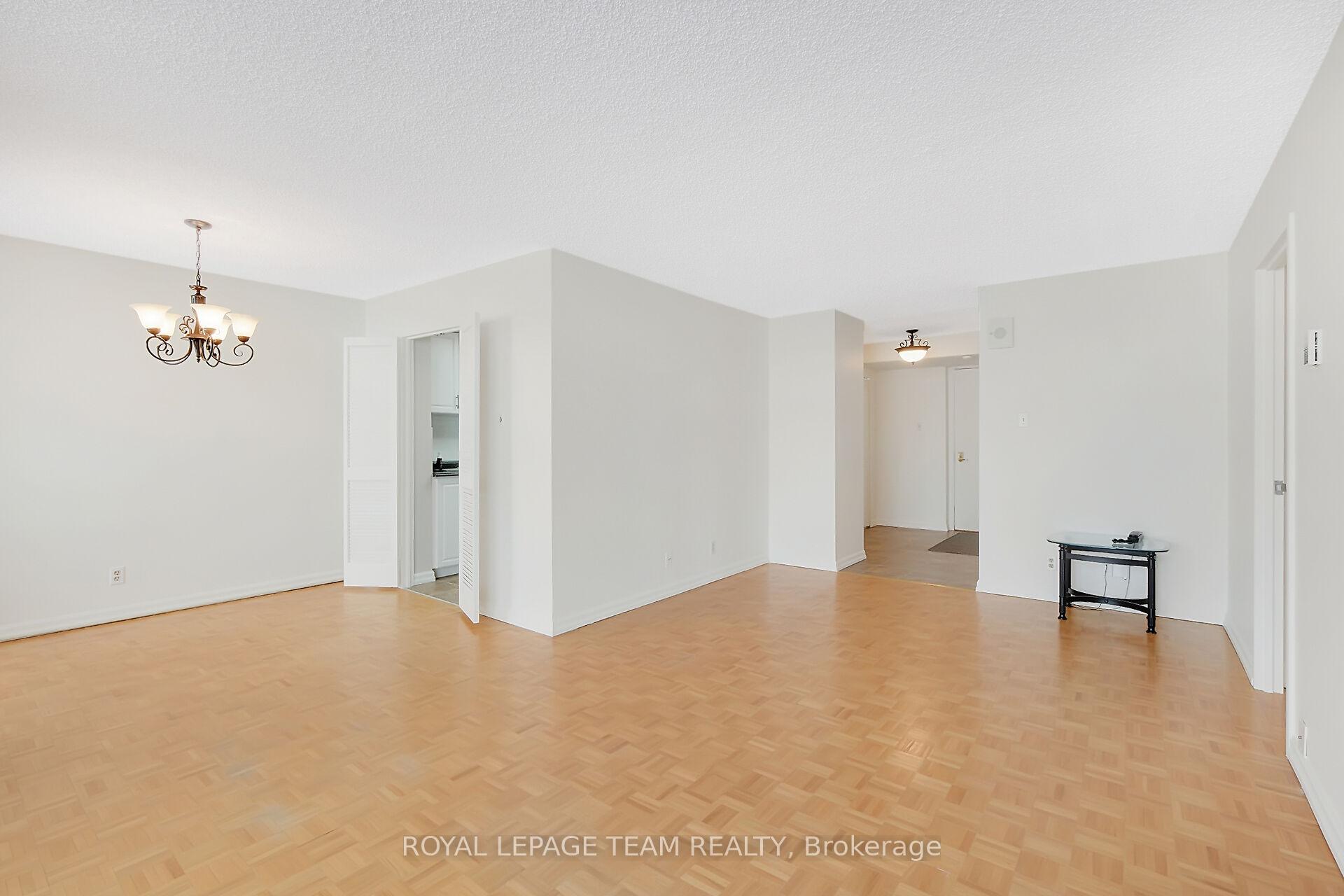 Photo 9 of Unit 1501, 505 St Laurent Boulevard, Ottawa, Viscount Alexander Park — HOMEH