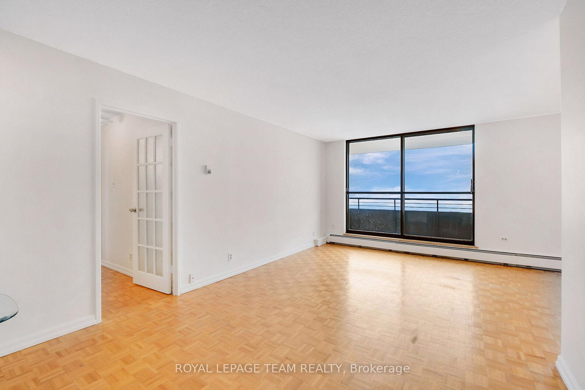 Photo 10 of Unit 1501, 505 St Laurent Boulevard, Ottawa, Viscount Alexander Park — HOMEH
