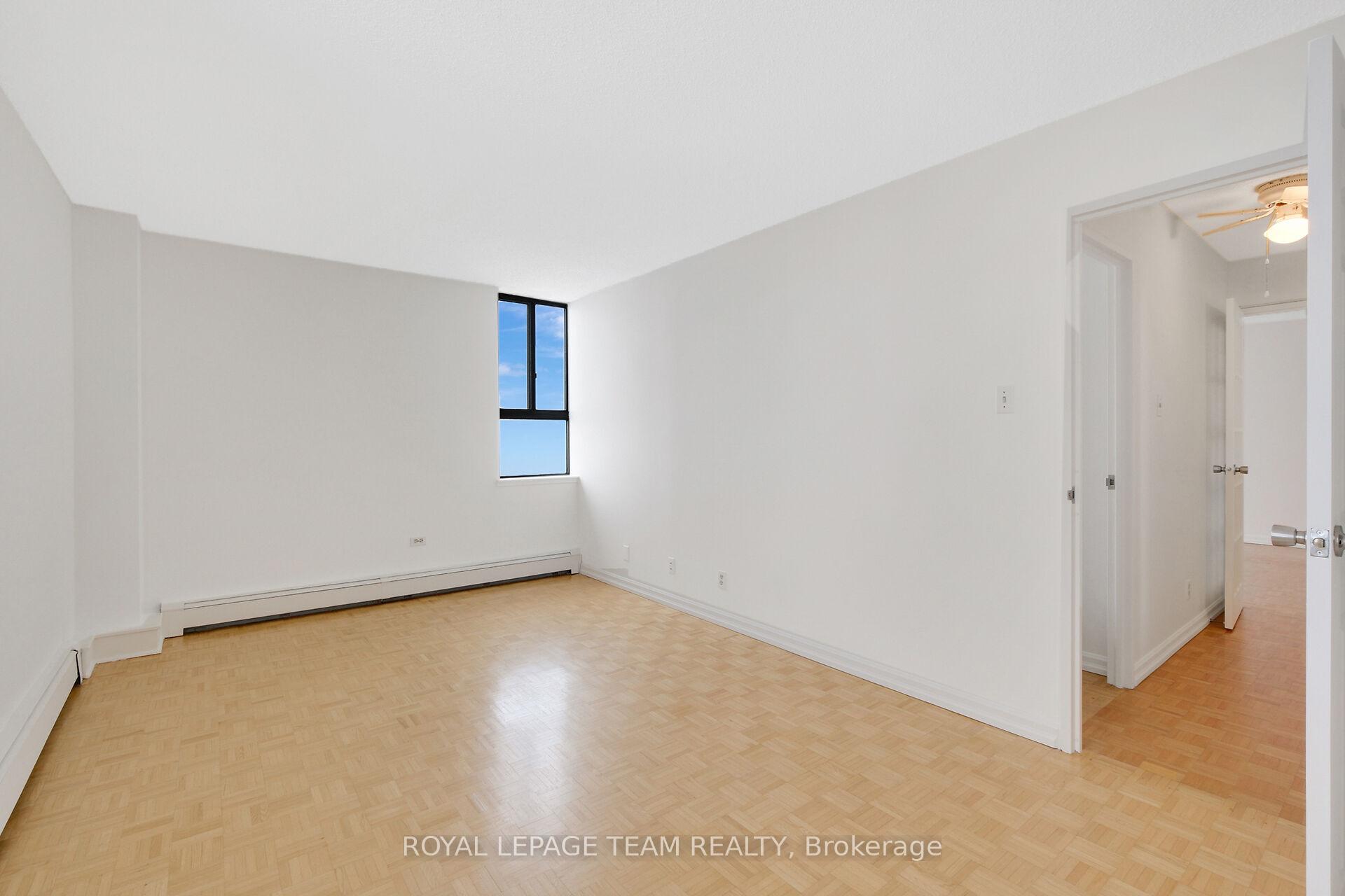 Photo 25 of Unit 1501, 505 St Laurent Boulevard, Ottawa, Viscount Alexander Park — HOMEH