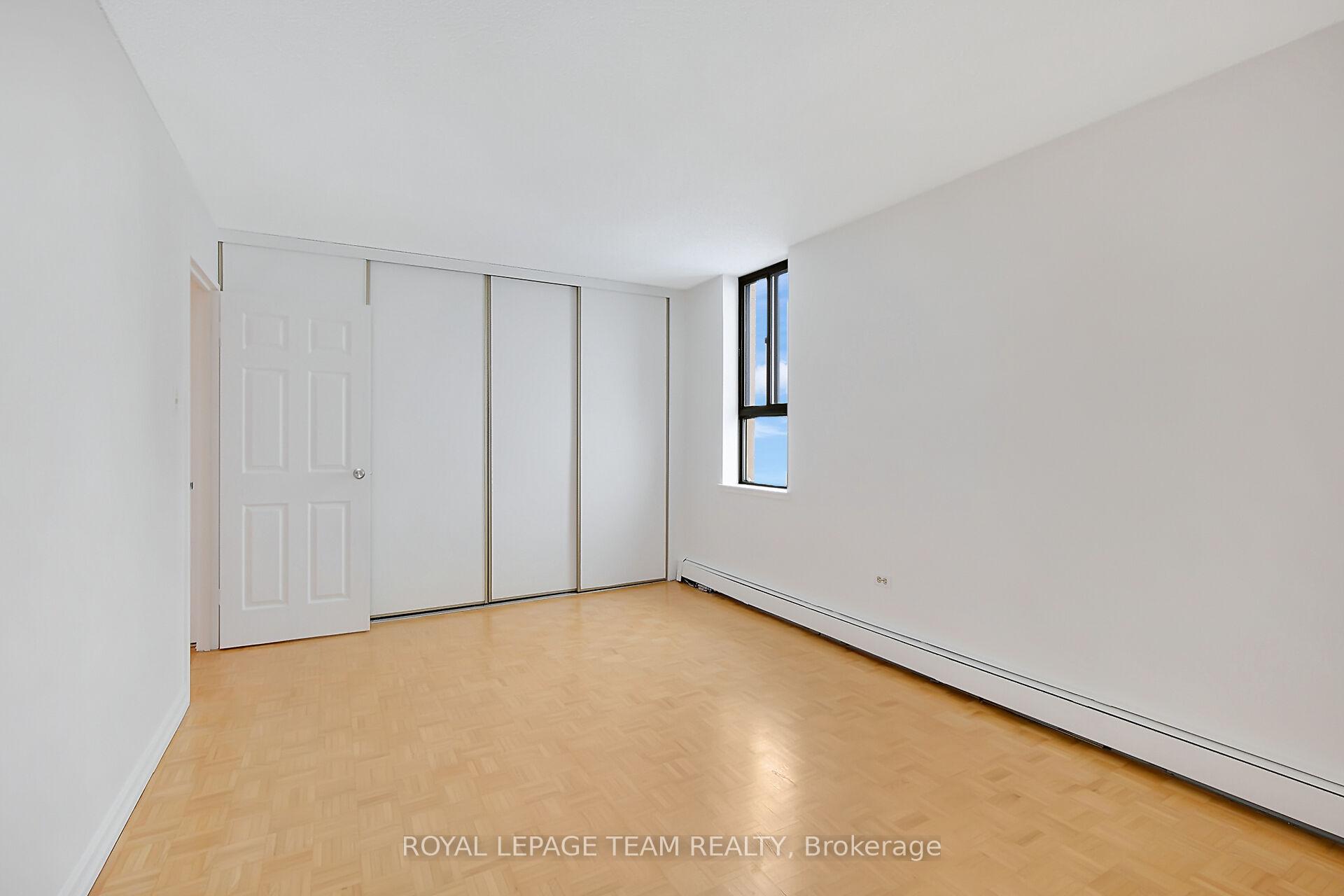 Photo 26 of Unit 1501, 505 St Laurent Boulevard, Ottawa, Viscount Alexander Park — HOMEH