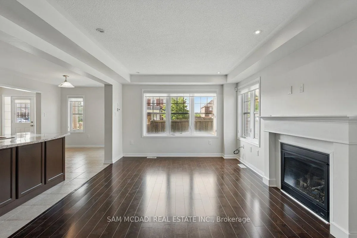 Photo 9 of 2 Giltspur Road, Brampton, Northwest Brampton — HOMEH