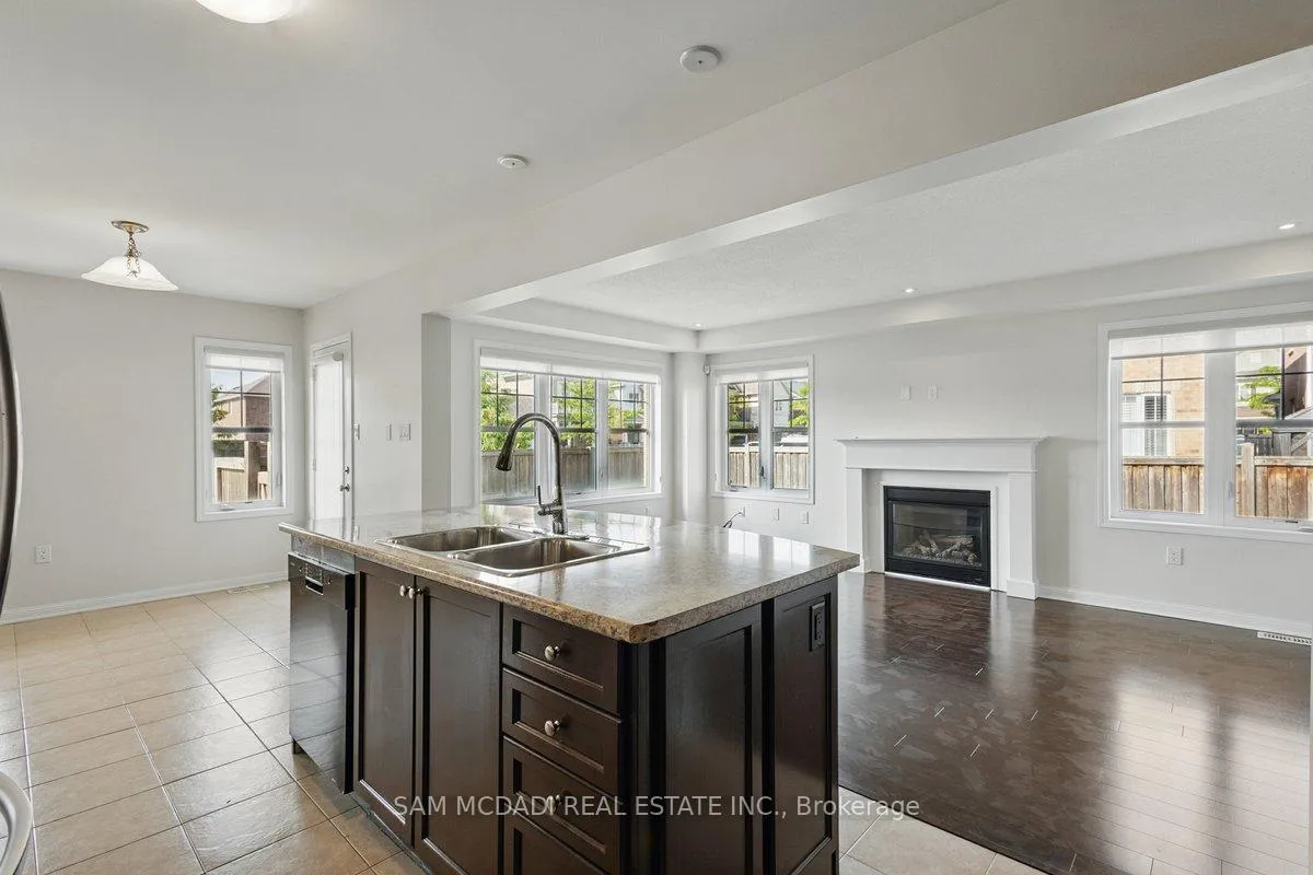 Photo 13 of 2 Giltspur Road, Brampton, Northwest Brampton — HOMEH