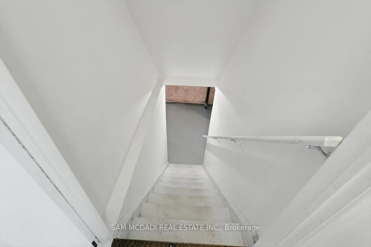 Photo 32 of 2 Giltspur Road, Brampton, Northwest Brampton — HOMEH