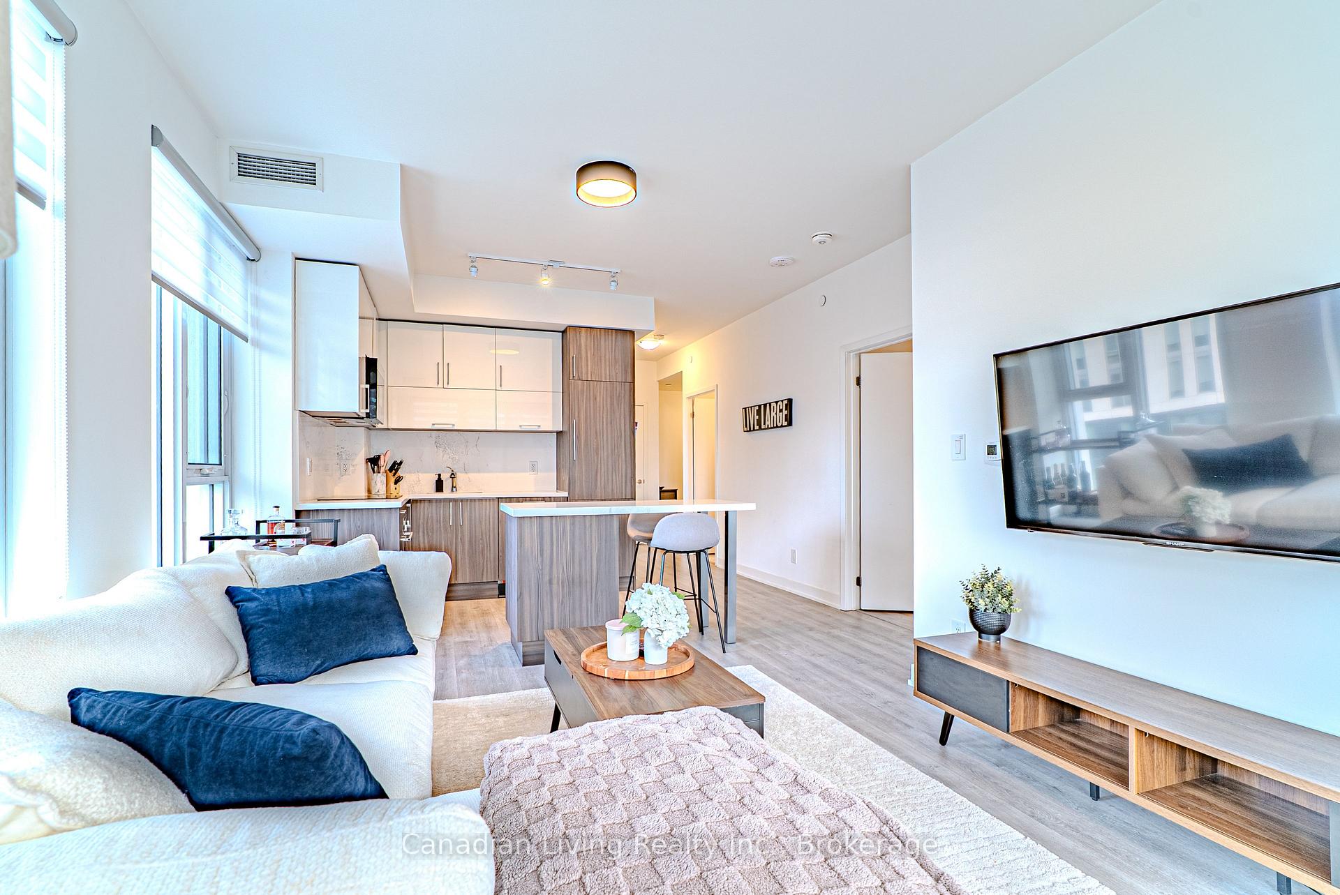 Photo 10 of Unit 827, 8119 Birchmount Road, Markham, Unionville — HOMEH