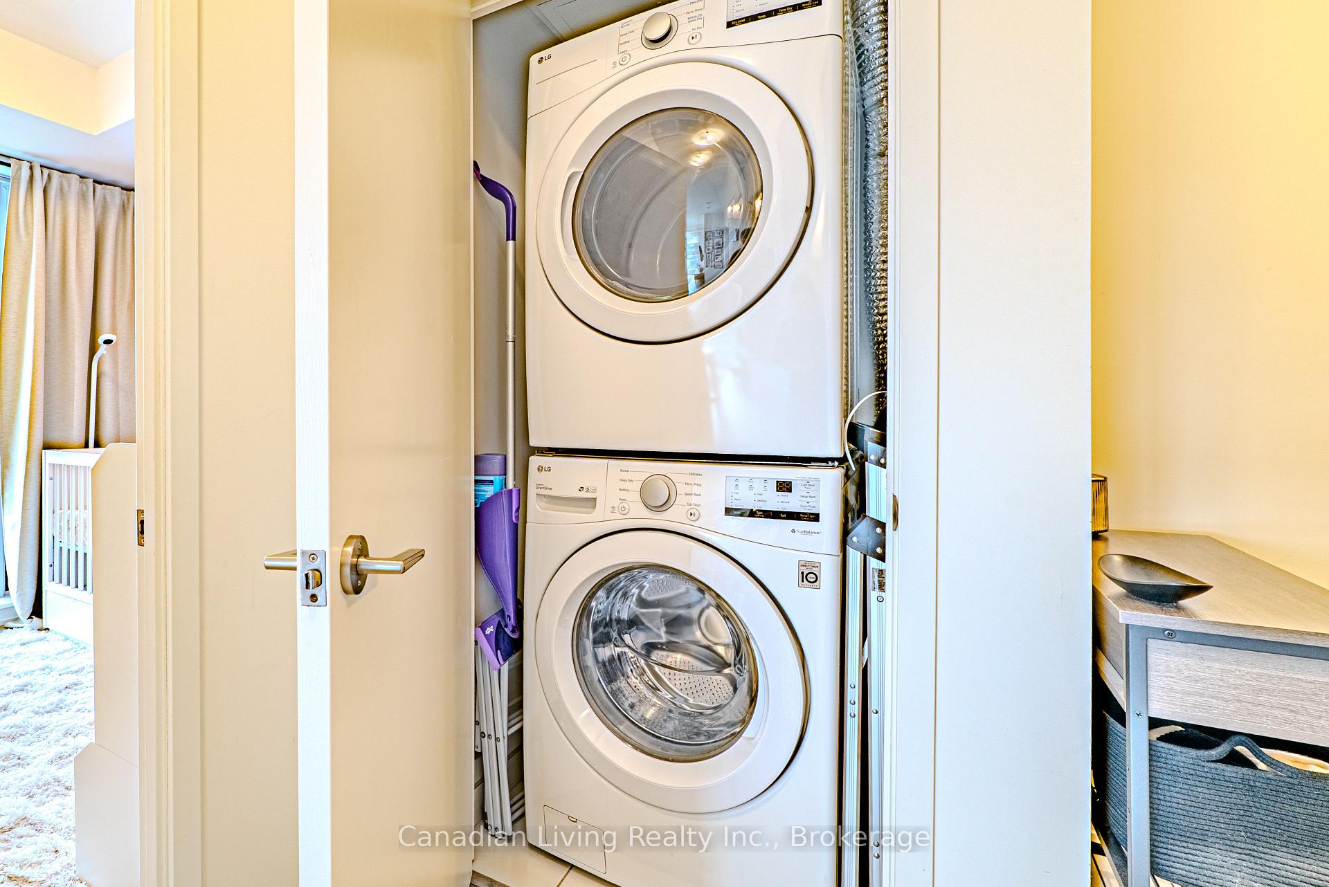 Photo 20 of Unit 827, 8119 Birchmount Road, Markham, Unionville — HOMEH