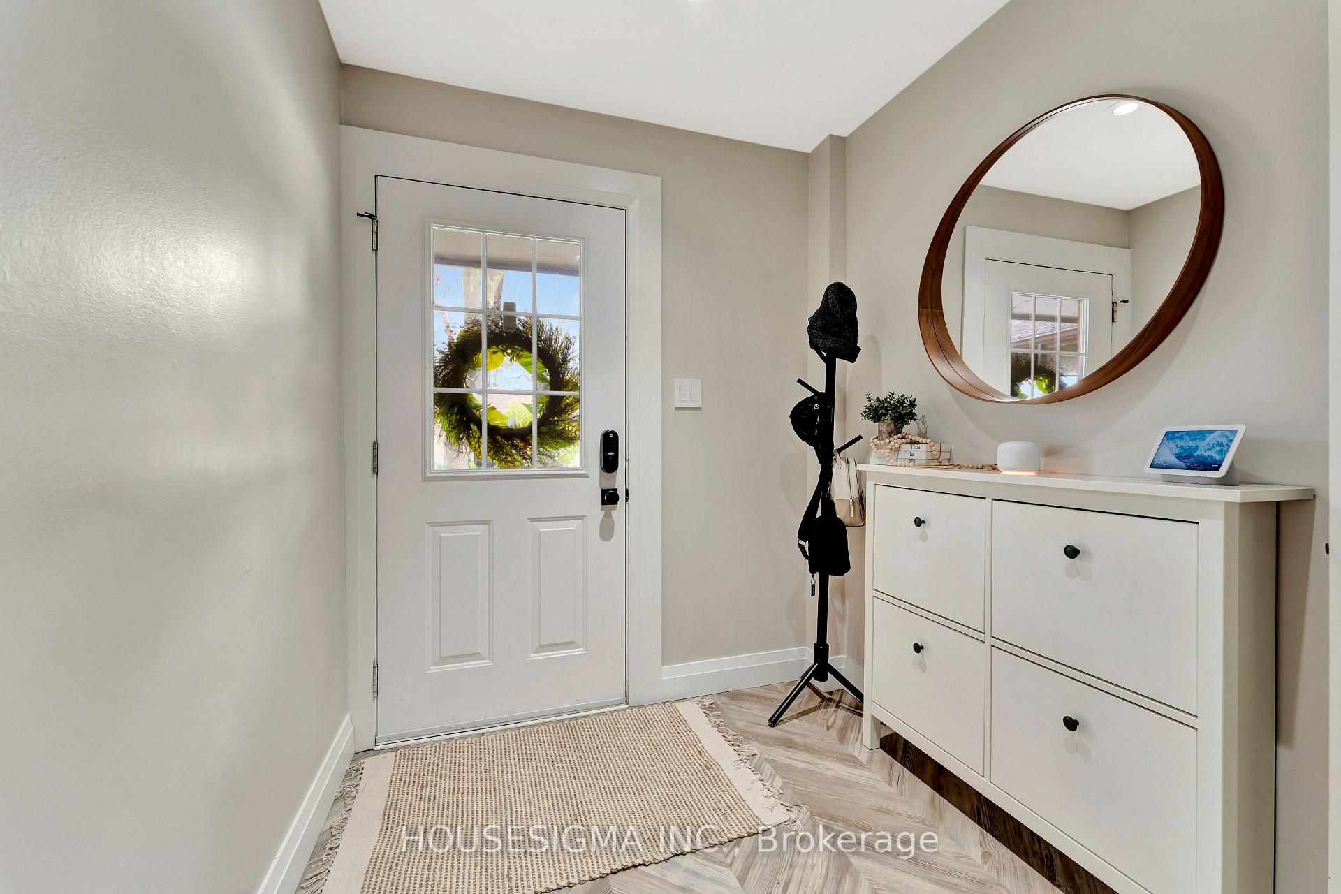 Photo 2 of Unit 10, 25 Thaler Avenue, Kitchener — HOMEH