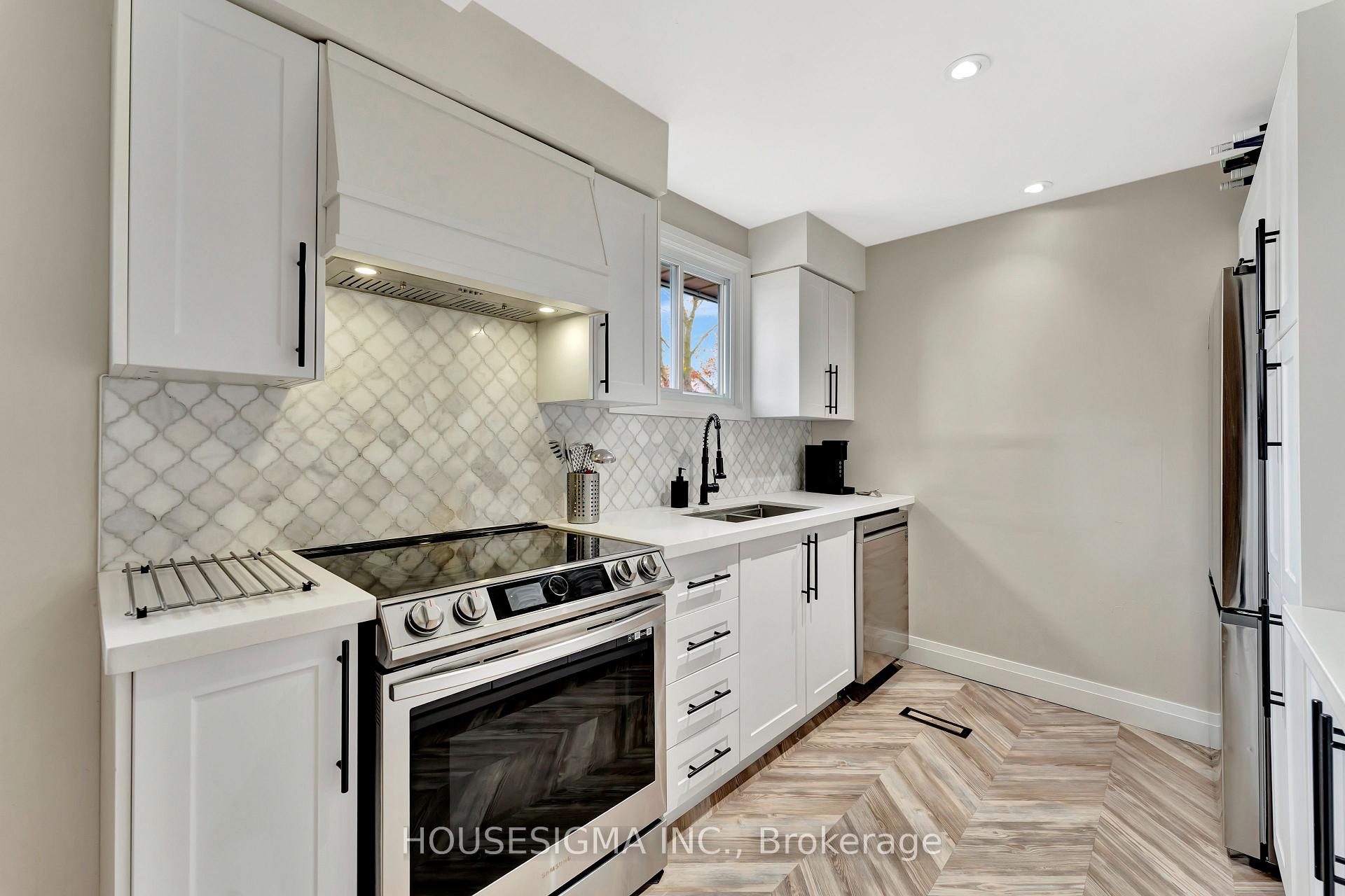 Photo 12 of Unit 10, 25 Thaler Avenue, Kitchener — HOMEH