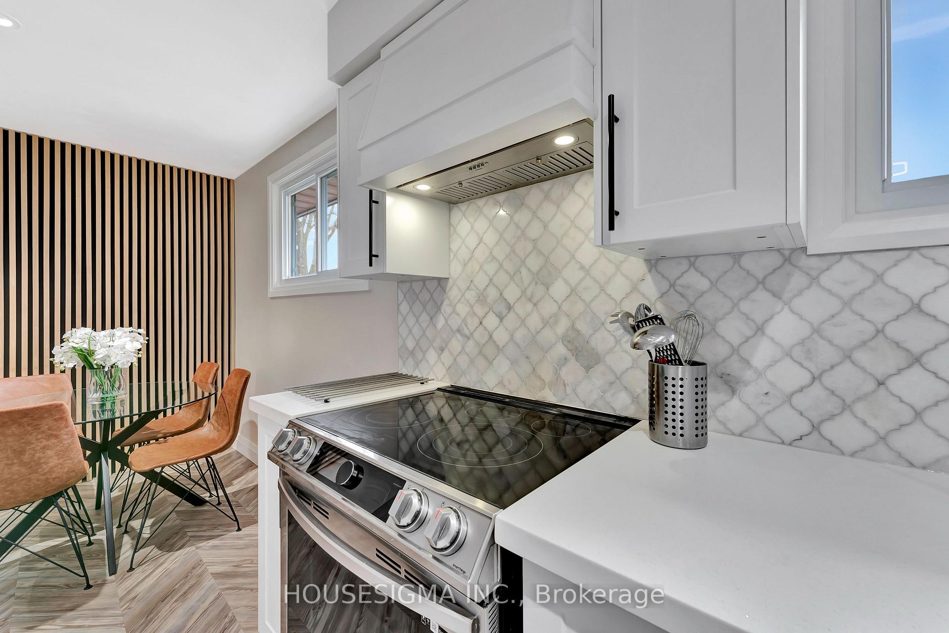 Photo 13 of Unit 10, 25 Thaler Avenue, Kitchener — HOMEH