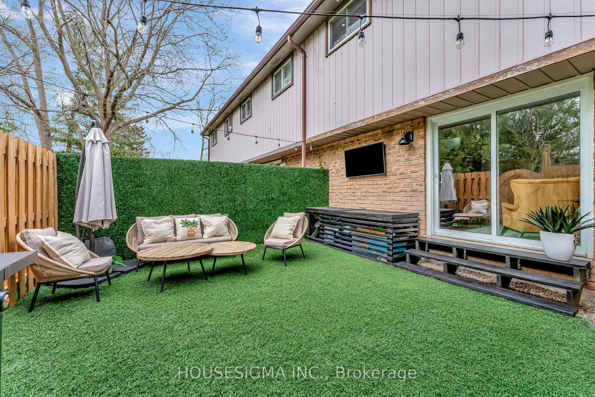 Photo 25 of Unit 10, 25 Thaler Avenue, Kitchener — HOMEH