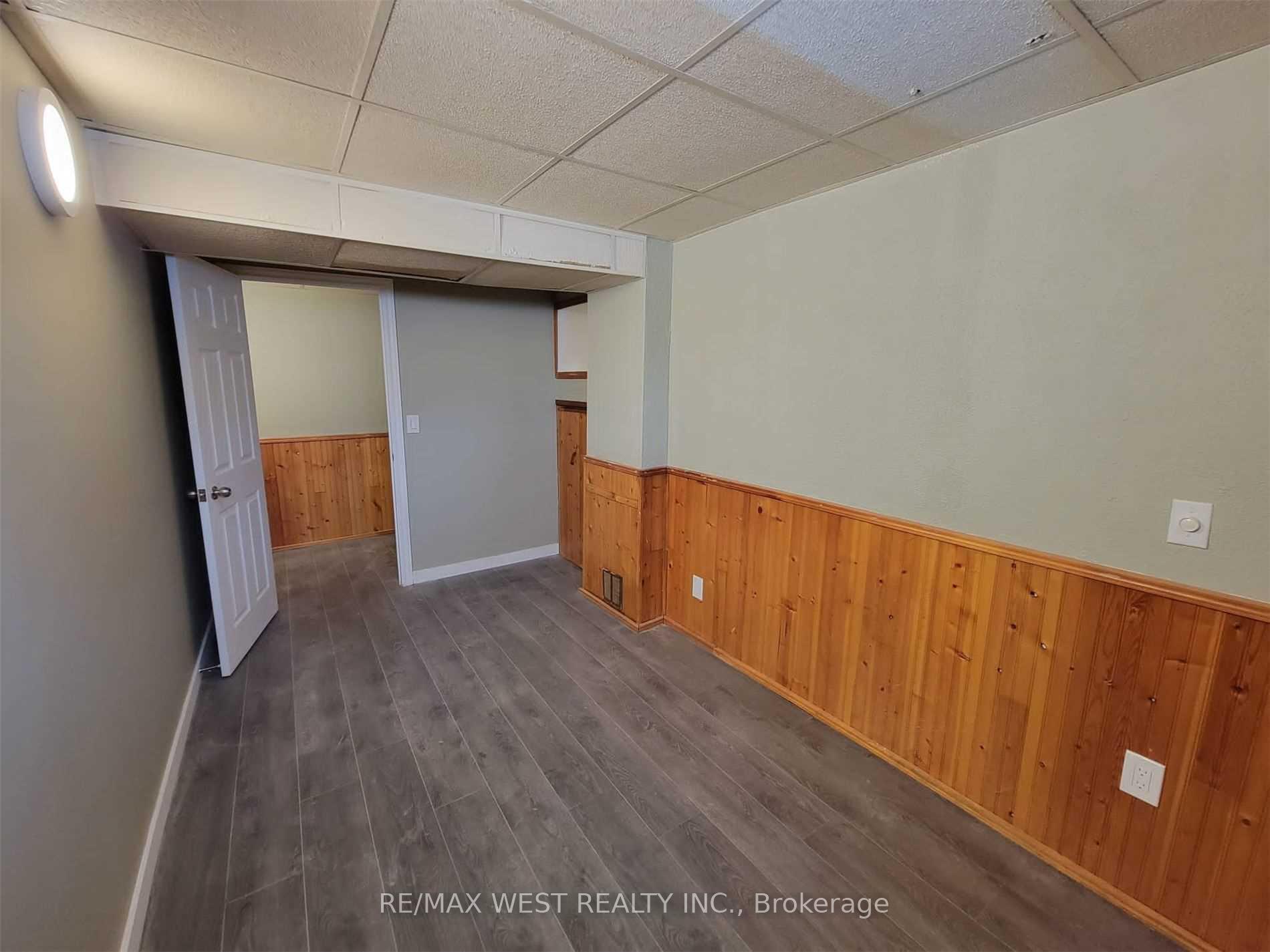 Photo 7 of Unit Lr/Bsmt, 97 College Crescent, Barrie, Grove East — HOMEH
