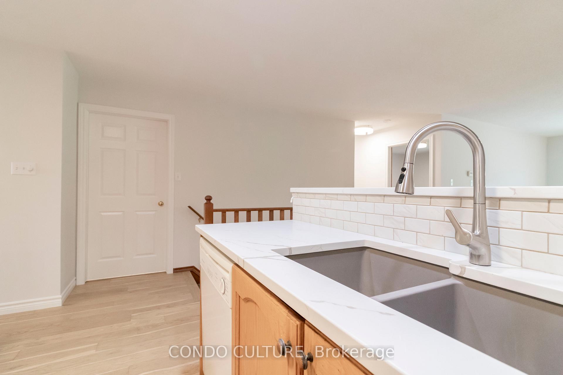 Photo 18 of Unit 2, 60 Whitlaw Way, Brant, Paris — HOMEH