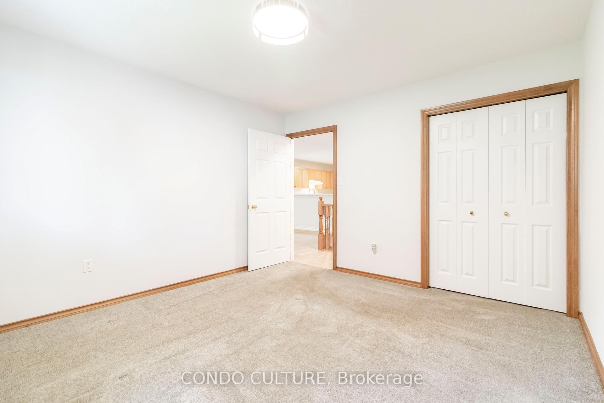 Photo 22 of Unit 2, 60 Whitlaw Way, Brant, Paris — HOMEH