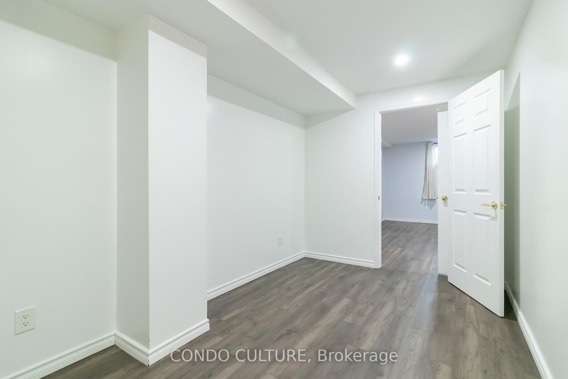 Photo 34 of Unit 2, 60 Whitlaw Way, Brant, Paris — HOMEH