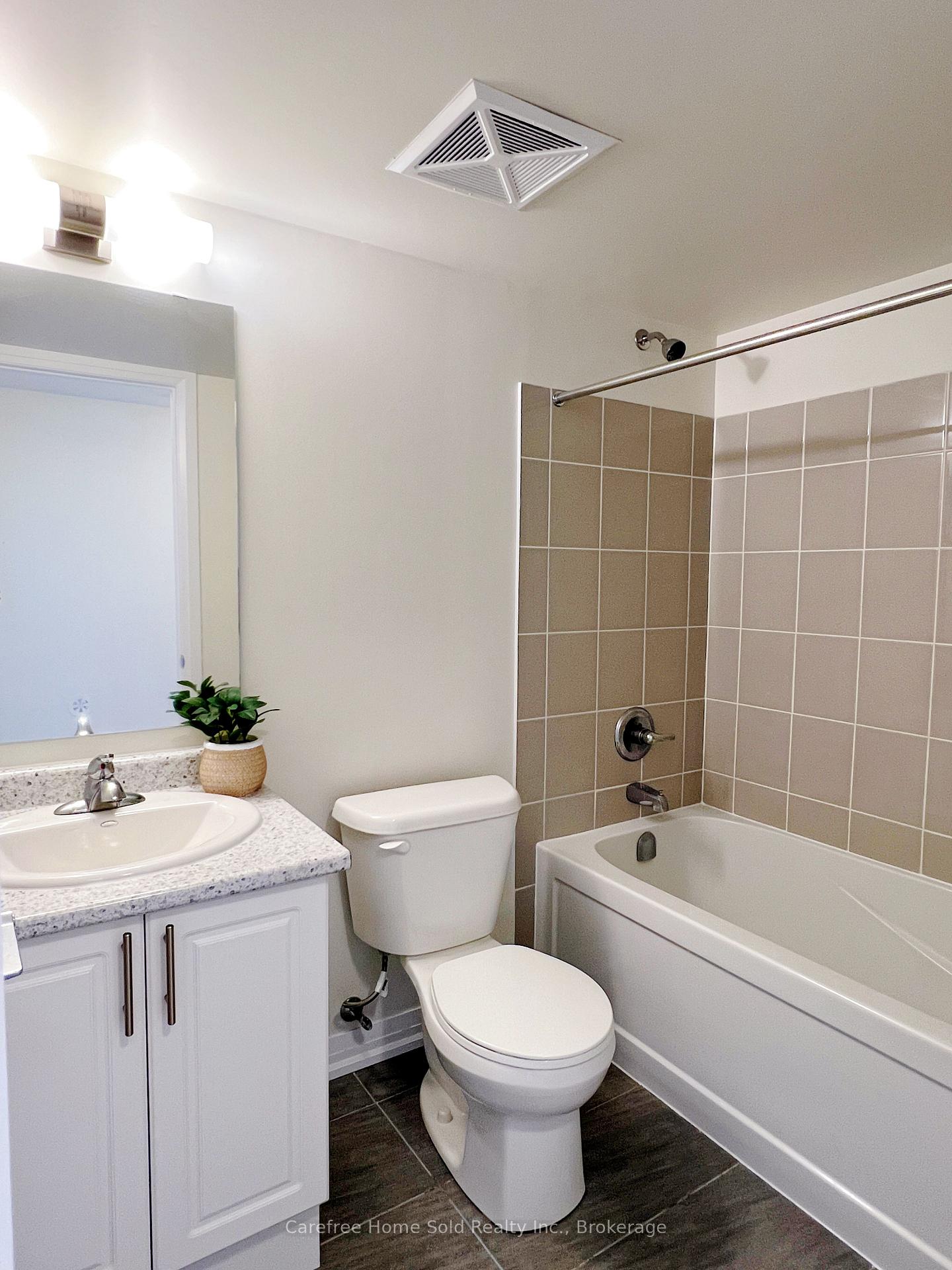 Photo 13 of Unit 814, 2635 William Jackson Drive, Pickering, Duffin Heights — HOMEH