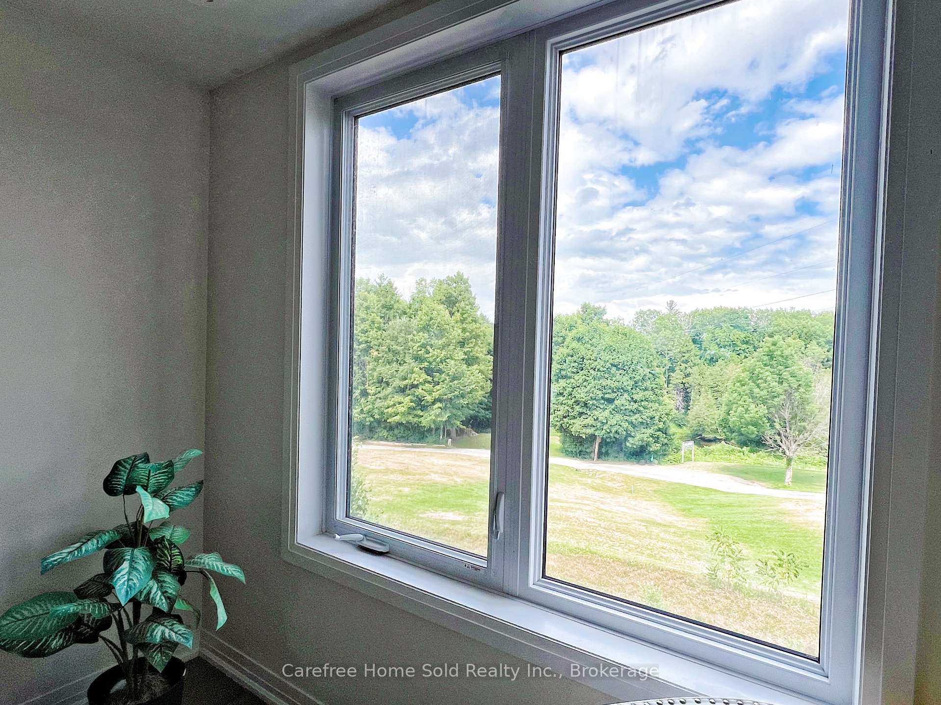 Photo 16 of Unit 814, 2635 William Jackson Drive, Pickering, Duffin Heights — HOMEH