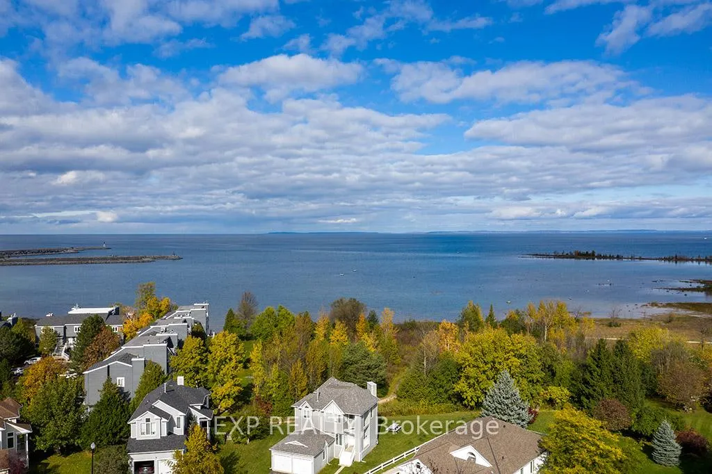 Photo 1 of 50 Trott Boulevard, Collingwood — HOMEH