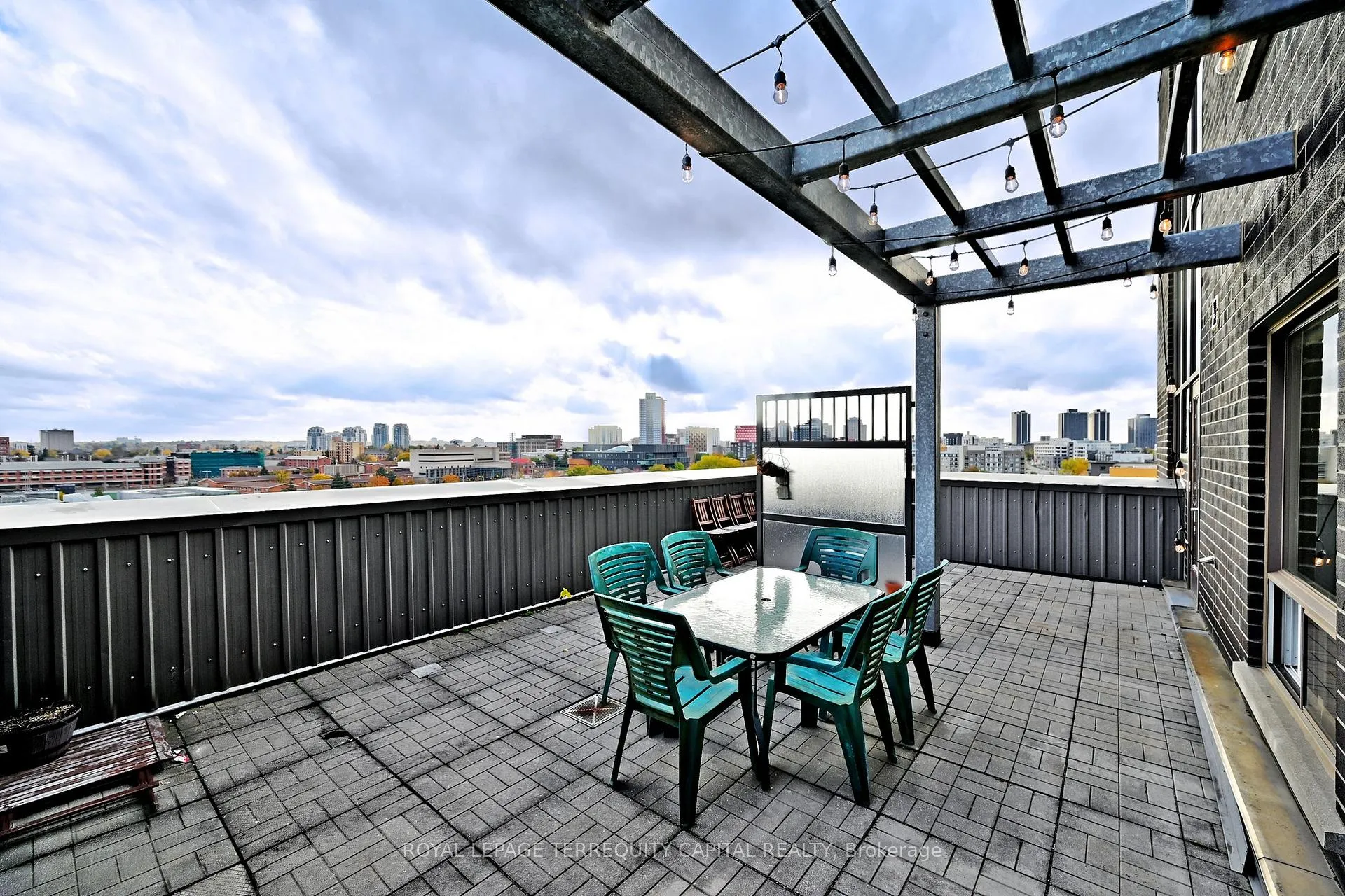 Photo 3 of Unit PH 1101, 8 Hickory Street W, Waterloo, Beechwood/University — HOMEH