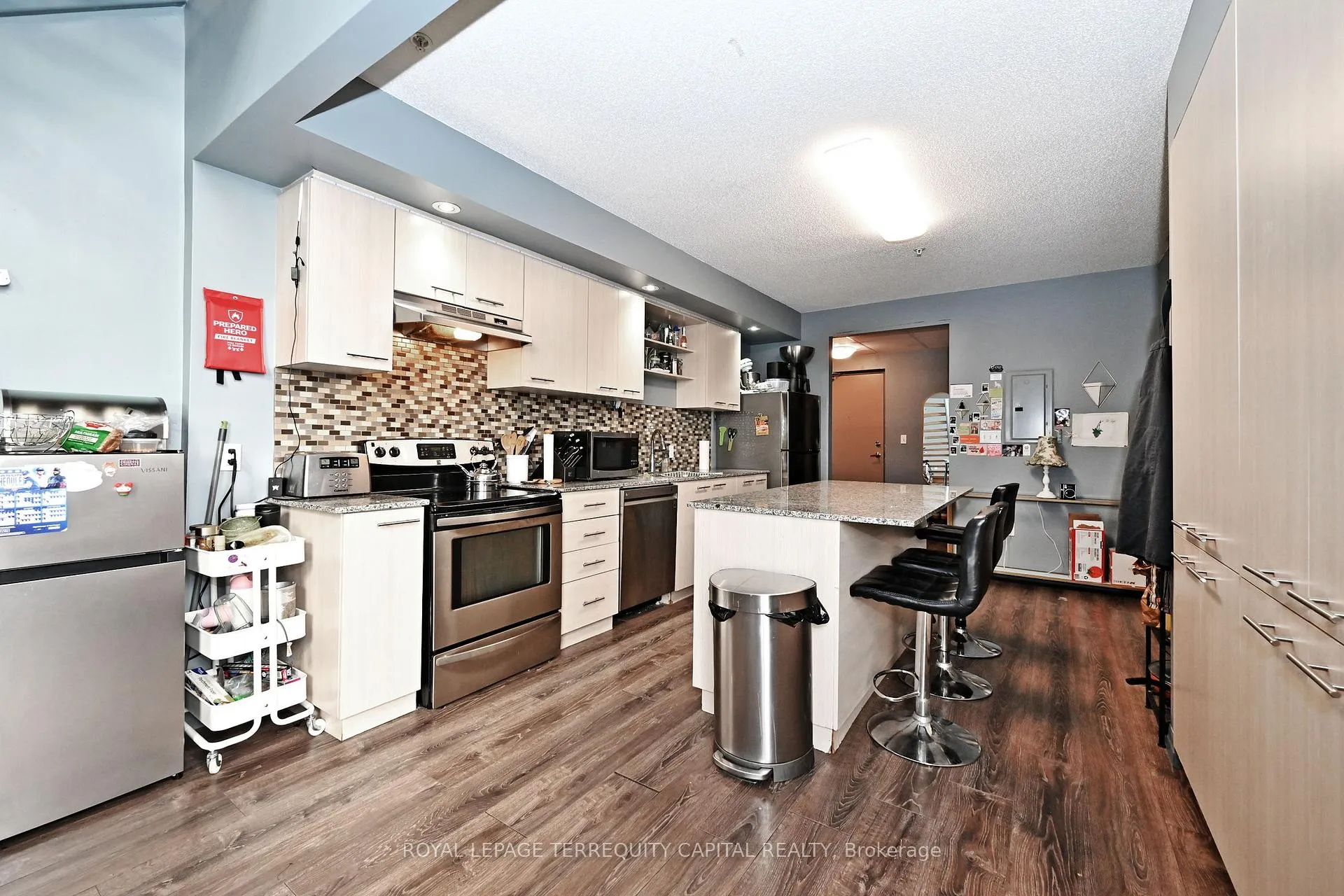 Photo 16 of Unit PH 1101, 8 Hickory Street W, Waterloo, Beechwood/University — HOMEH