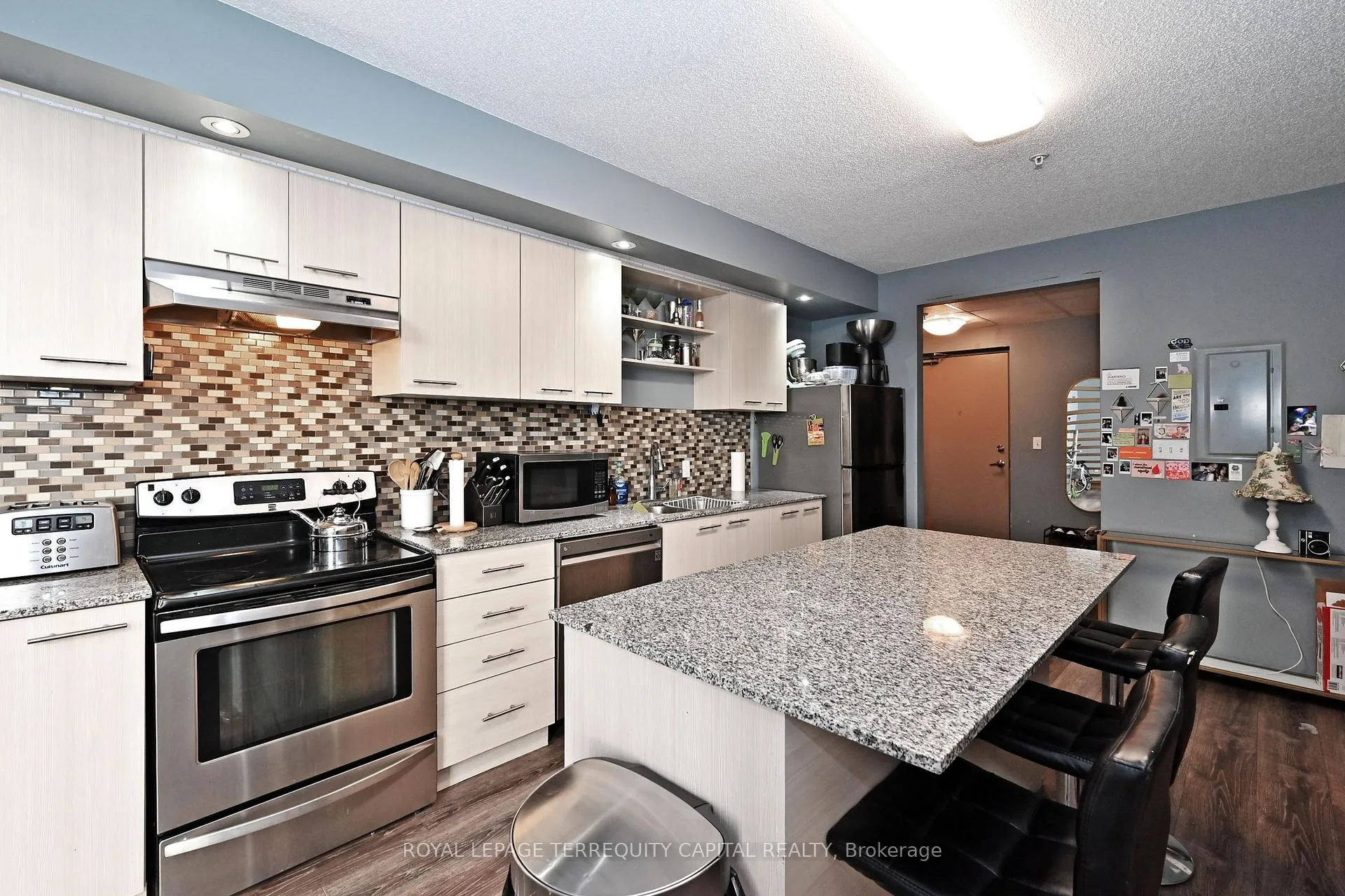 Photo 17 of Unit PH 1101, 8 Hickory Street W, Waterloo, Beechwood/University — HOMEH