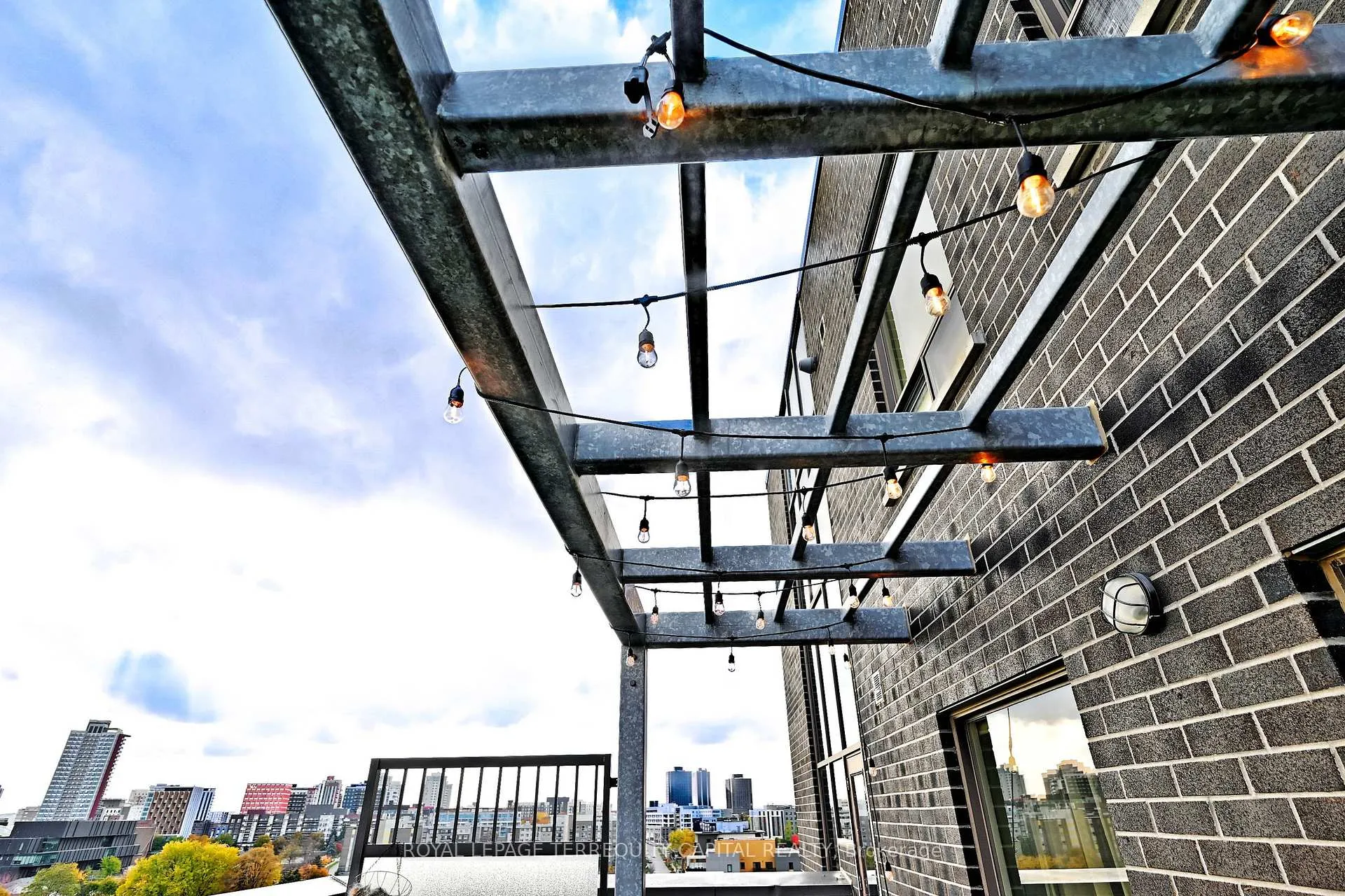 Photo 27 of Unit PH 1101, 8 Hickory Street W, Waterloo, Beechwood/University — HOMEH