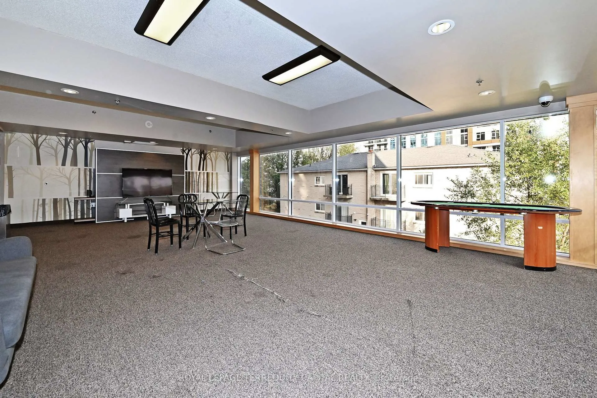 Photo 42 of Unit PH 1101, 8 Hickory Street W, Waterloo, Beechwood/University — HOMEH