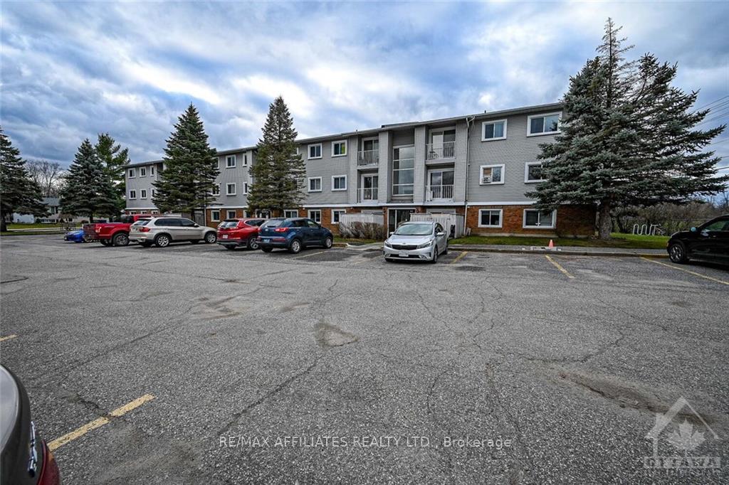 Photo 1 of Unit 307, 26 Pearl Street, Smiths Falls — HOMEH