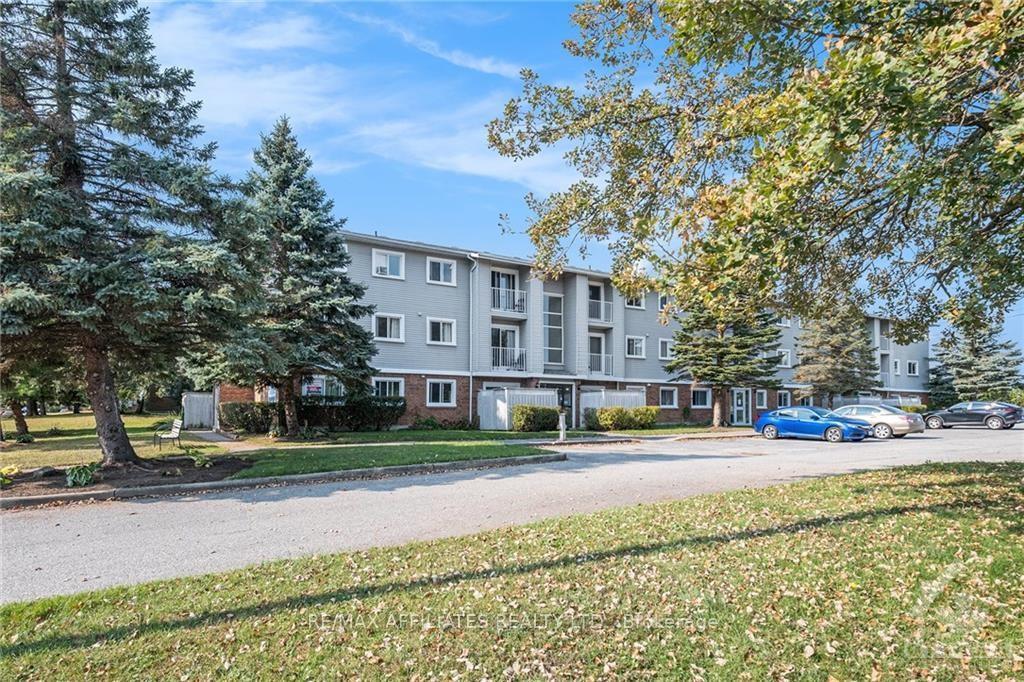 Photo 2 of Unit 307, 26 Pearl Street, Smiths Falls — HOMEH