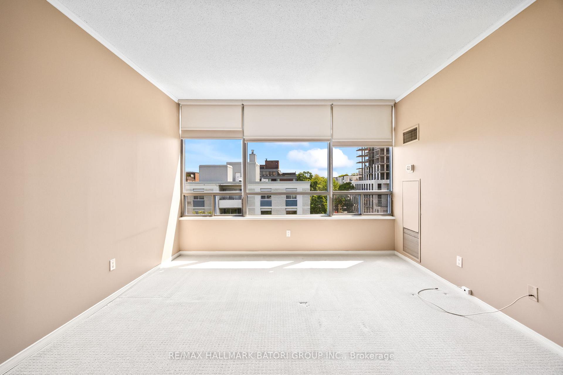 Photo 17 of Unit 708, 18 Lower Village Gate, Toronto, Forest Hill South — HOMEH