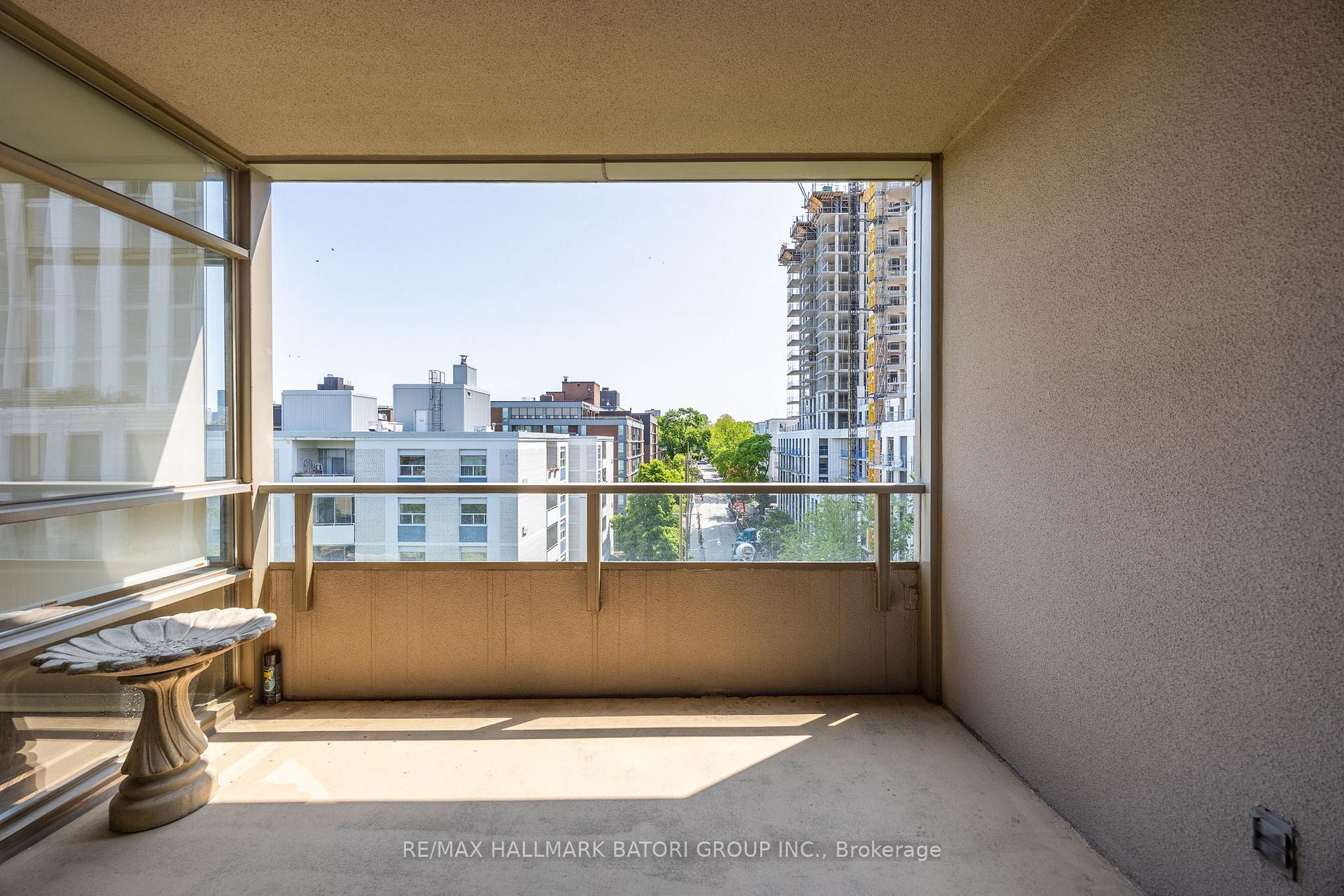 Photo 23 of Unit 708, 18 Lower Village Gate, Toronto, Forest Hill South — HOMEH