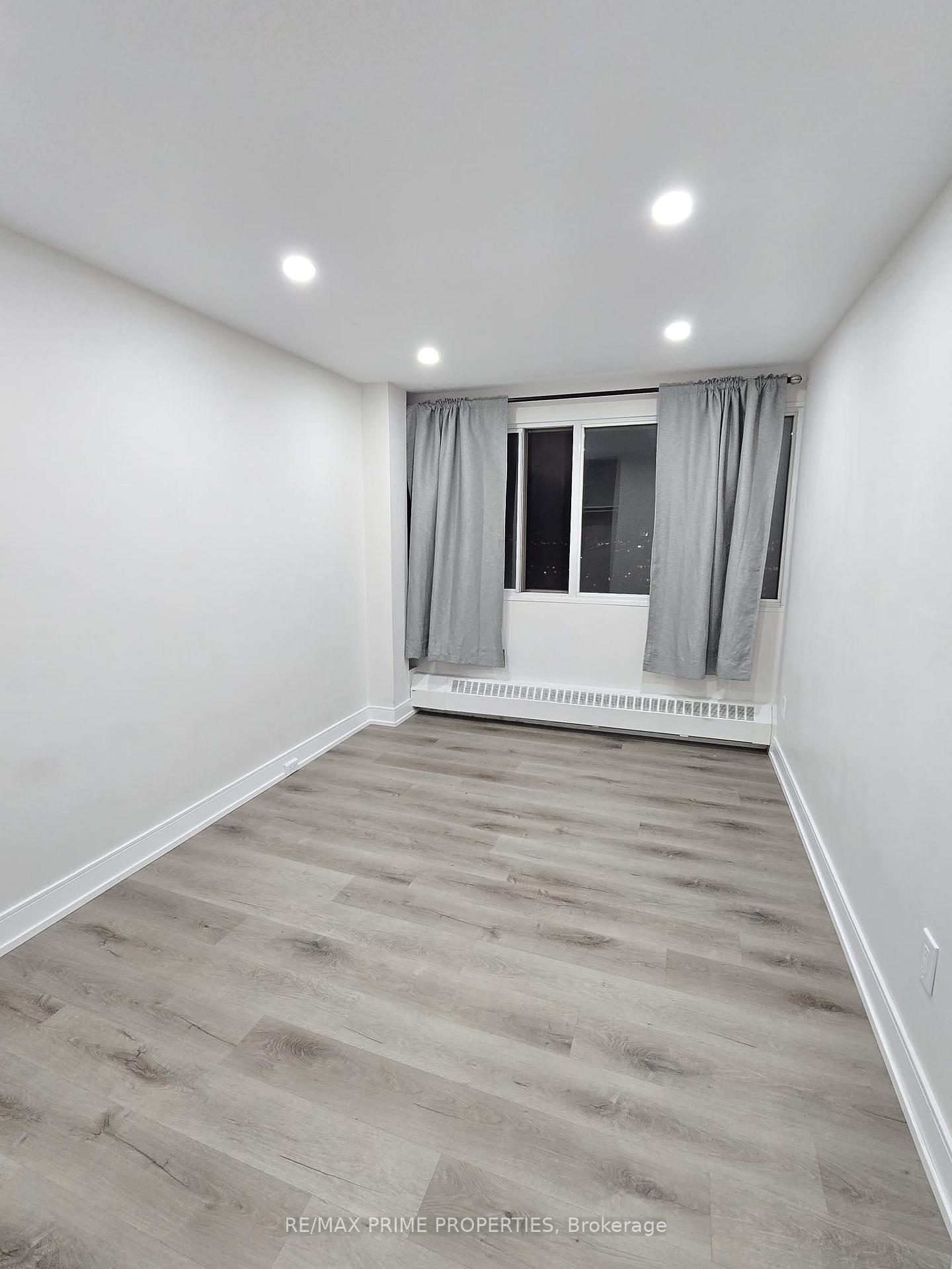 Photo 10 of Unit 2607, 715 Don Mills Road, Toronto, Flemingdon Park — HOMEH