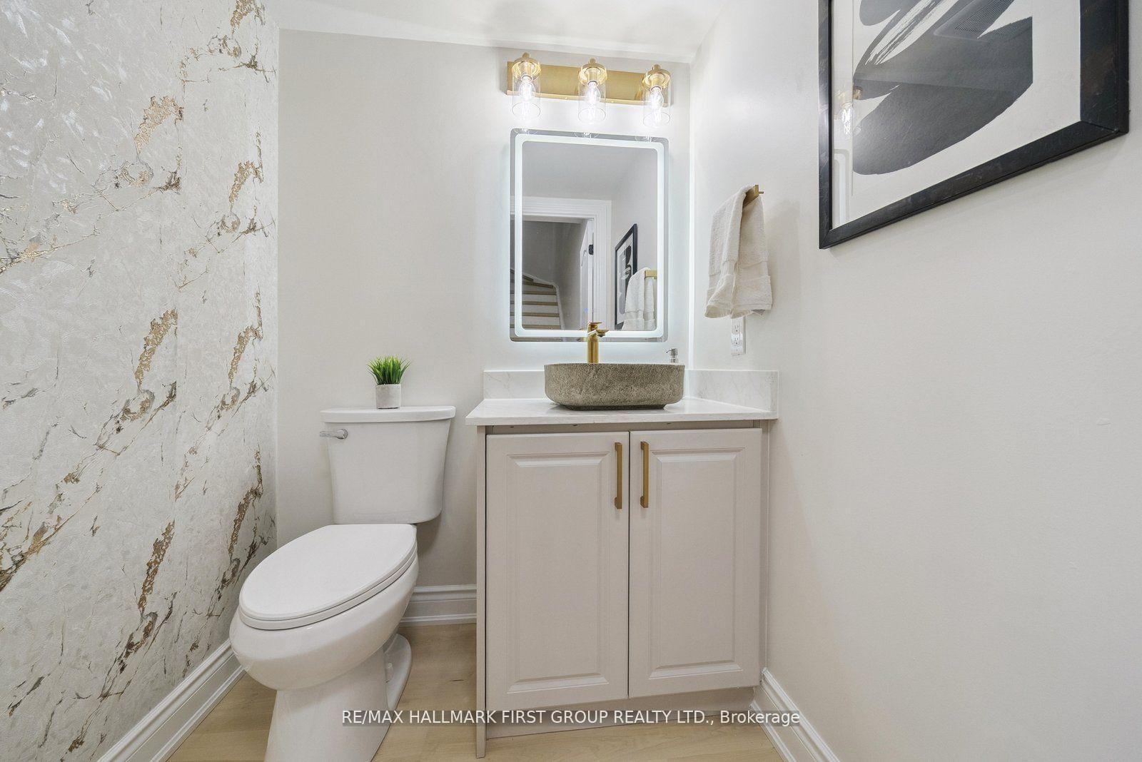Photo 13 of Unit 806, 1400 The Esplanade Road N, Pickering, Town Centre — HOMEH