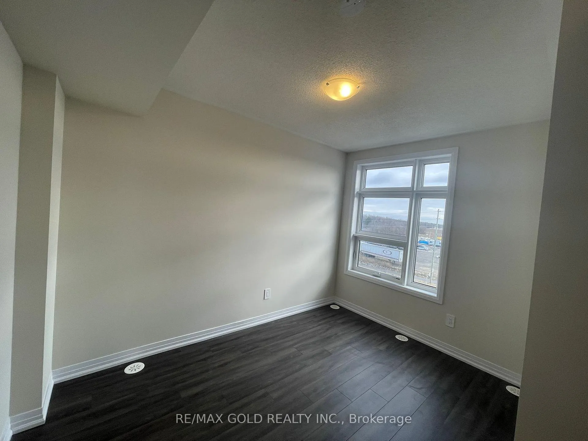 Photo 7 of Unit 414, 1581 Rose Way, Milton, Cobban — HOMEH