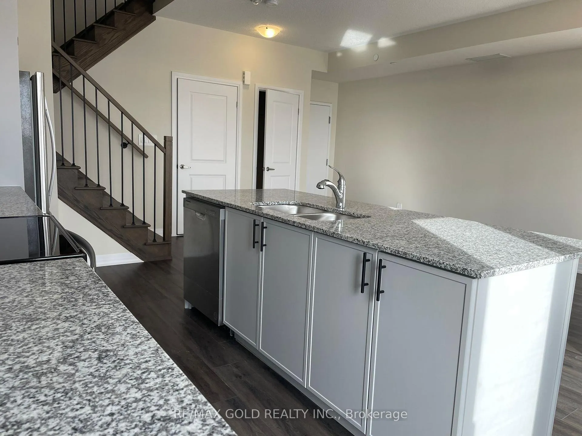 Photo 12 of Unit 414, 1581 Rose Way, Milton, Cobban — HOMEH