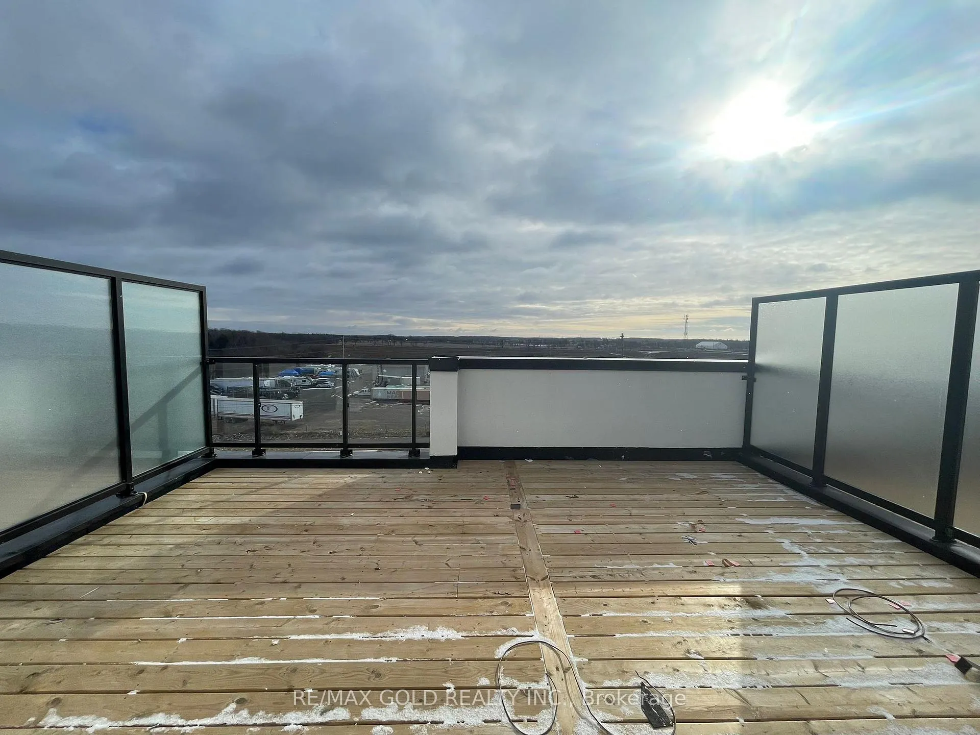 Photo 17 of Unit 414, 1581 Rose Way, Milton, Cobban — HOMEH