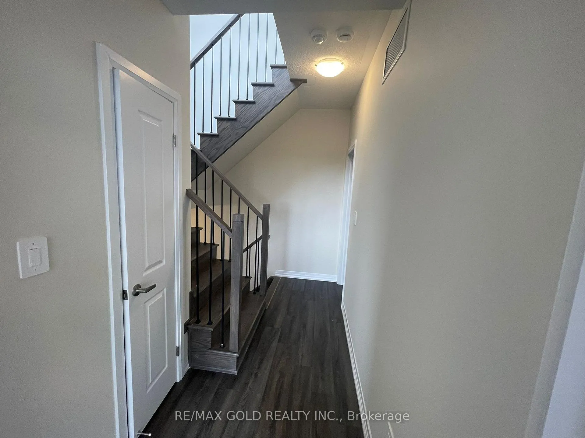 Photo 19 of Unit 414, 1581 Rose Way, Milton, Cobban — HOMEH