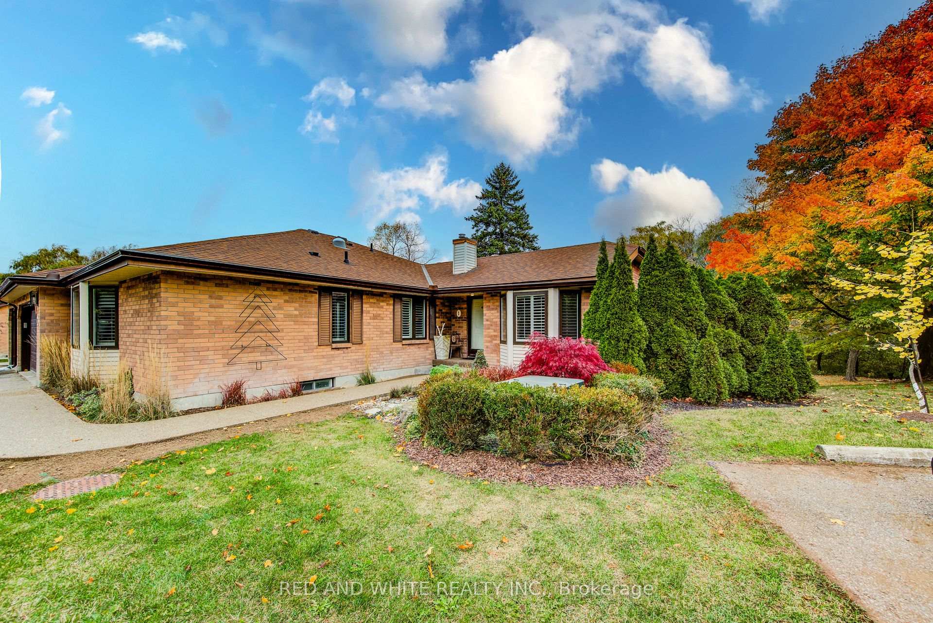 Photo 1 of Unit 1, 414 Craigleith Drive, Waterloo — HOMEH