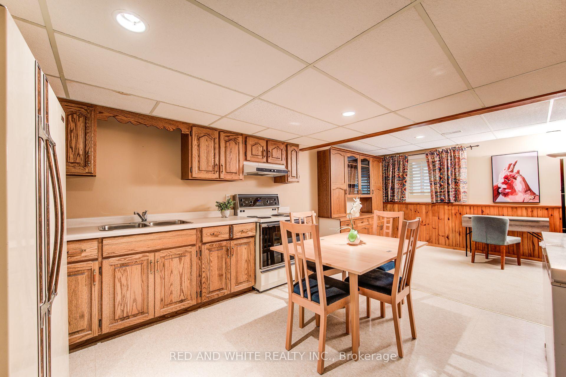 Photo 71 of Unit 1, 414 Craigleith Drive, Waterloo — HOMEH