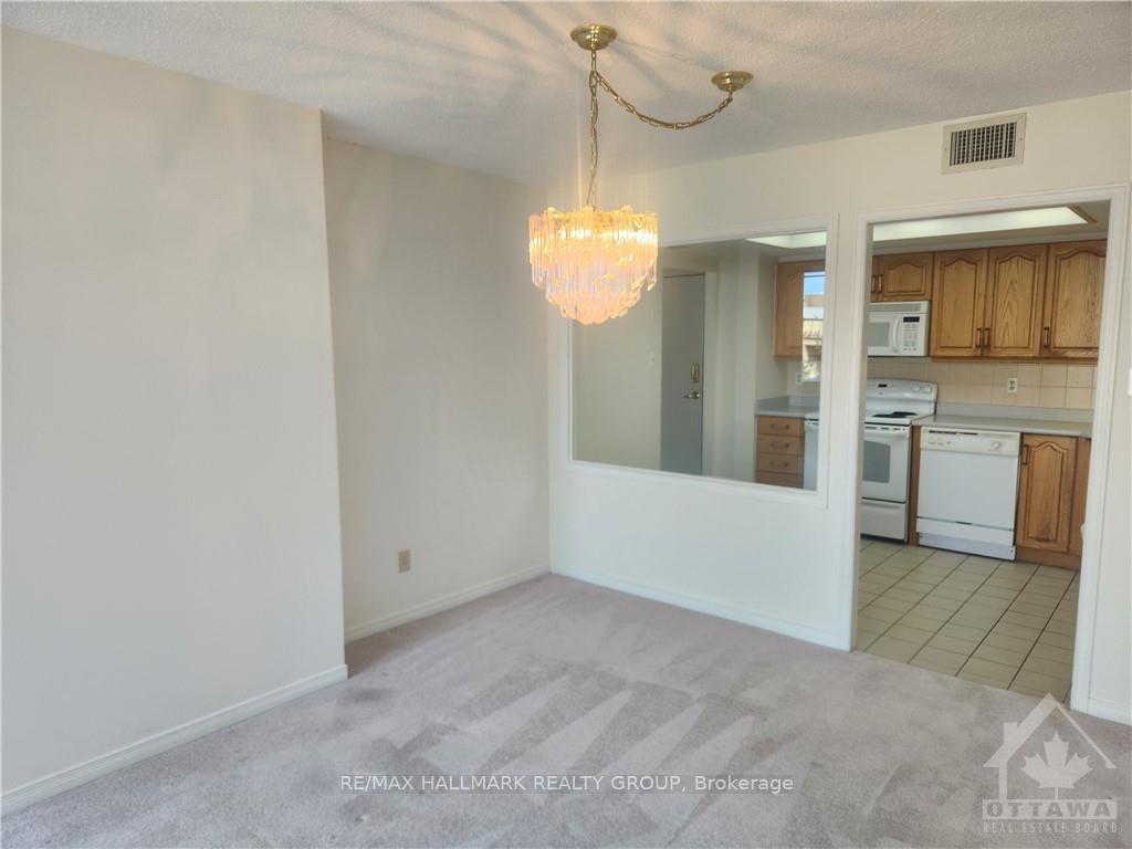 Photo 6 of Unit 404, 160 George Street, Ottawa, Lower Town/Byward Market — HOMEH